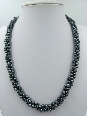 Elegante mehrreihige Perlenkette anthrazit / grau – edler Statement-Schmuck