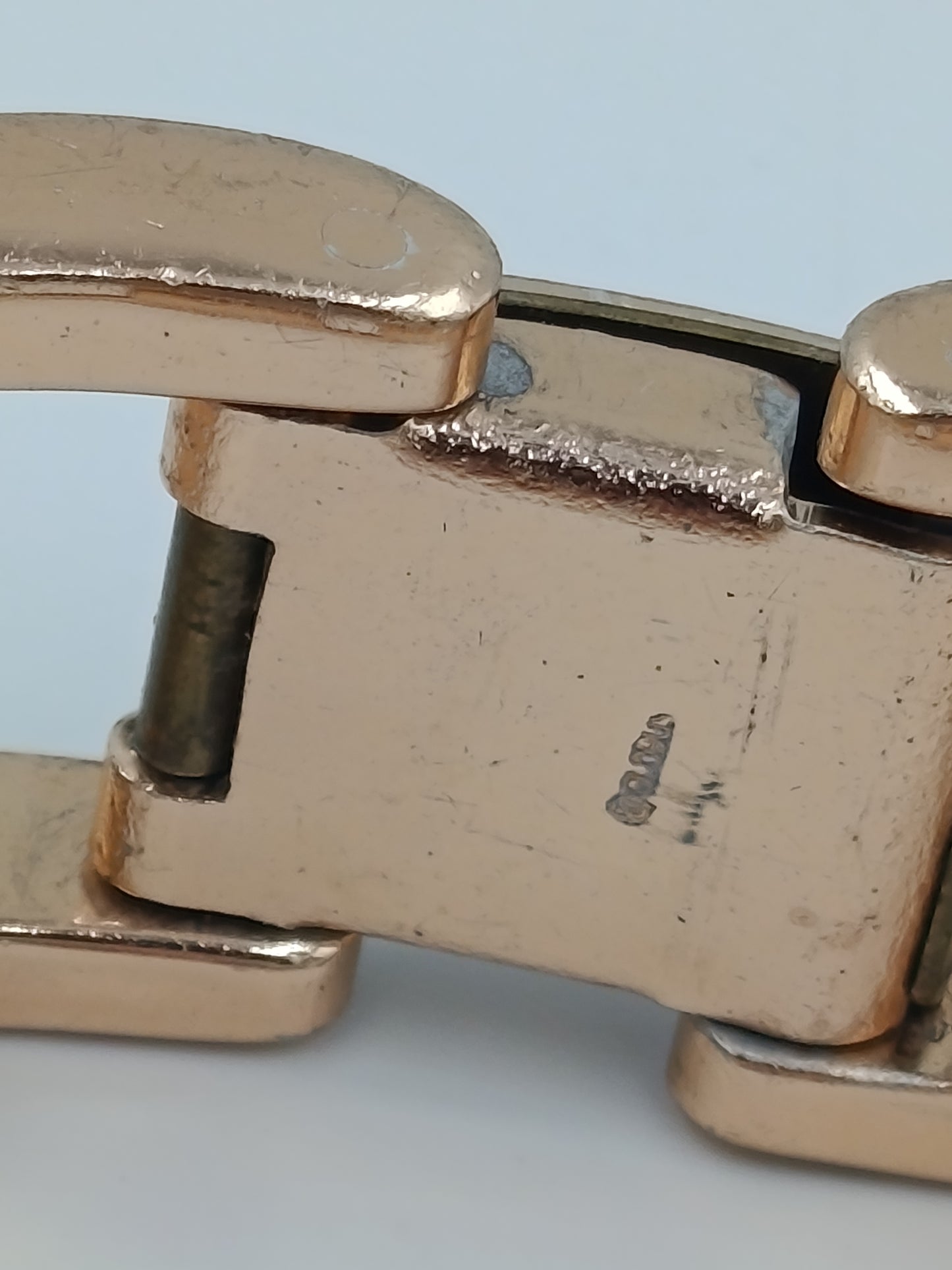 Massives Vintage Armband goldfarben – breites Gliederarmband mit Muster