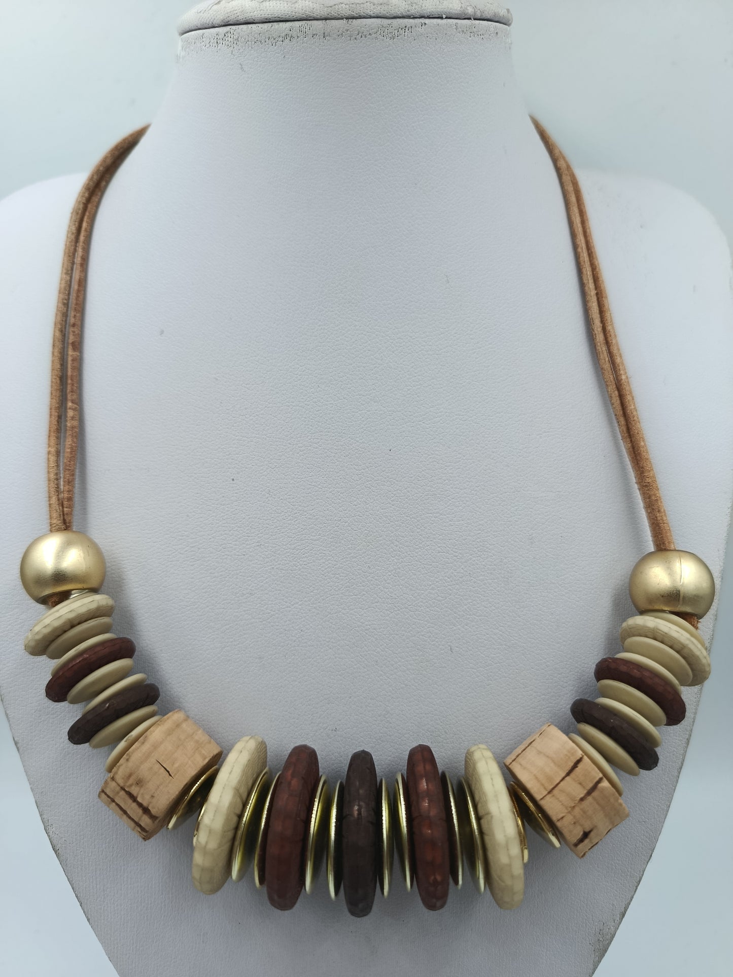 Auffällige Statement Kette im natürlichen Look Scheibenperlen, Vintage