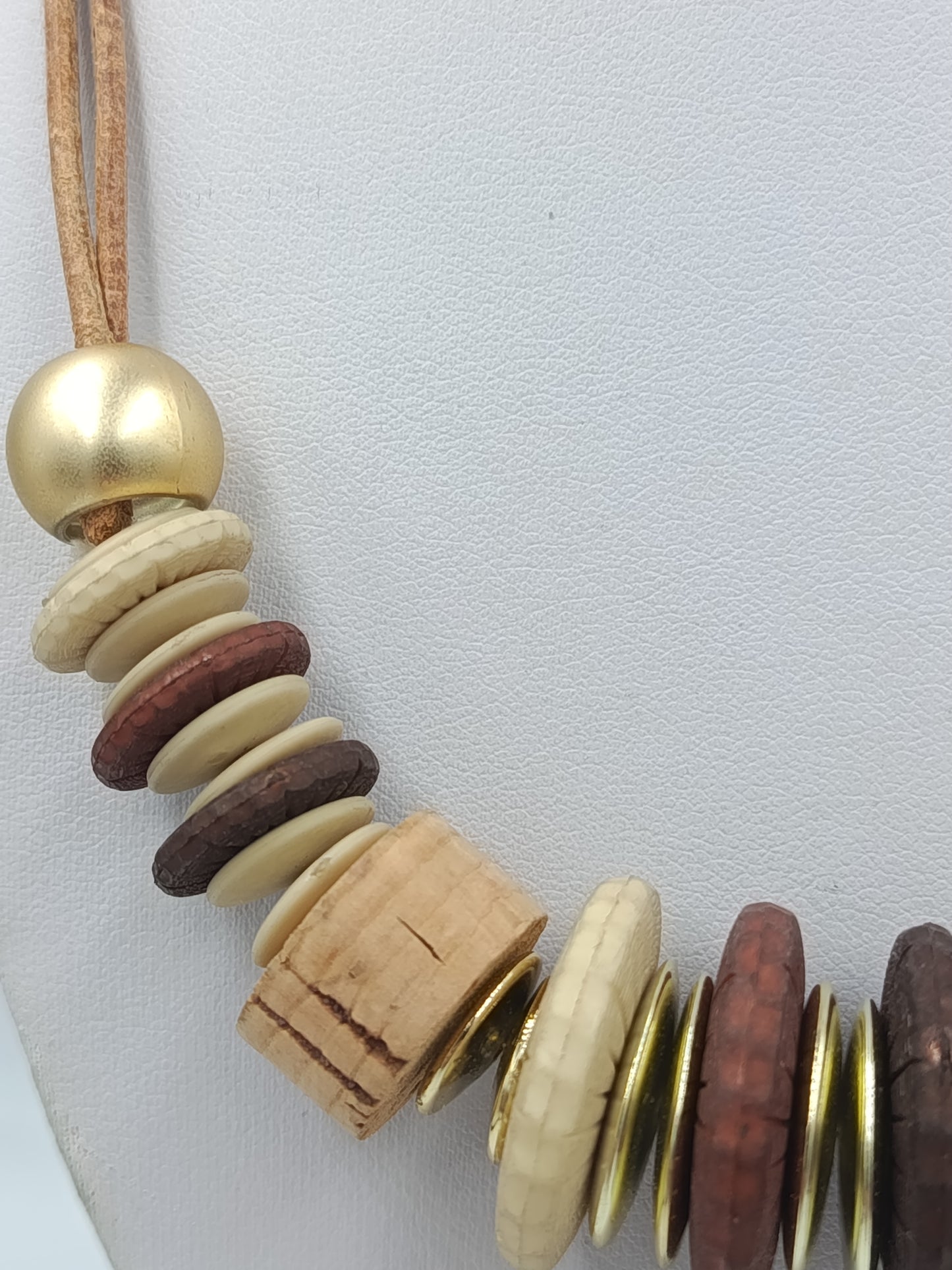 Auffällige Statement Kette im natürlichen Look Scheibenperlen, Vintage