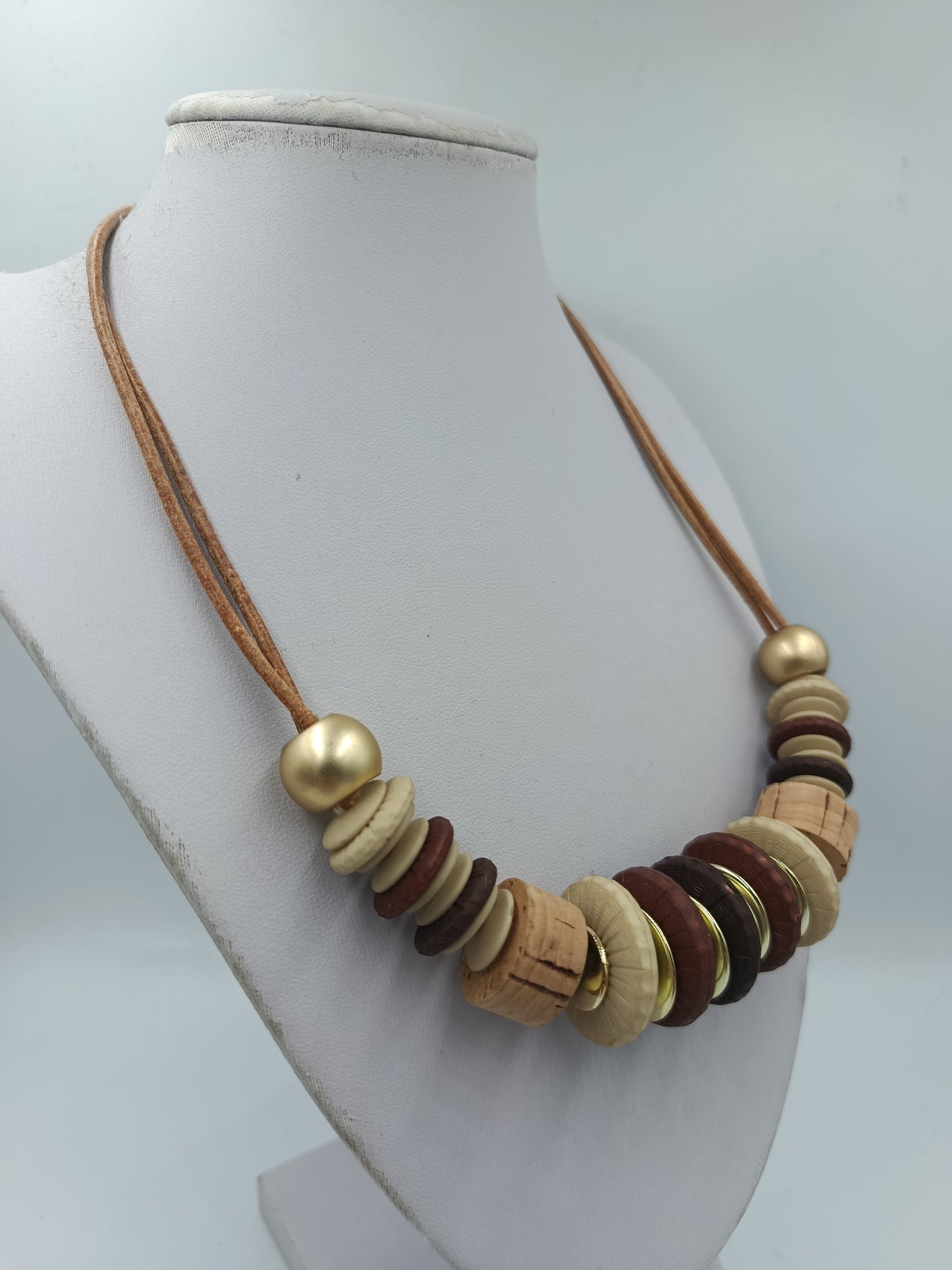 Auffällige Statement Kette im natürlichen Look Scheibenperlen, Vintage