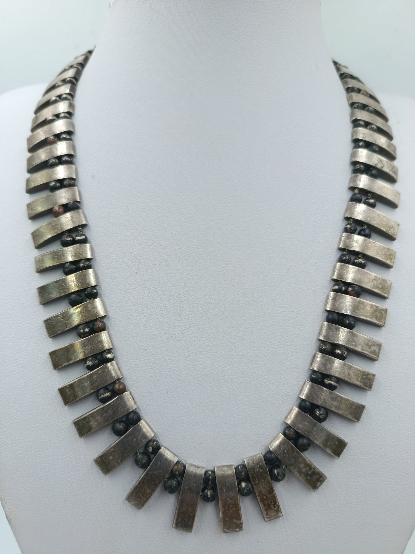 Vintage Statement Kette Metall Perlenoptik – Ethno Design massiv