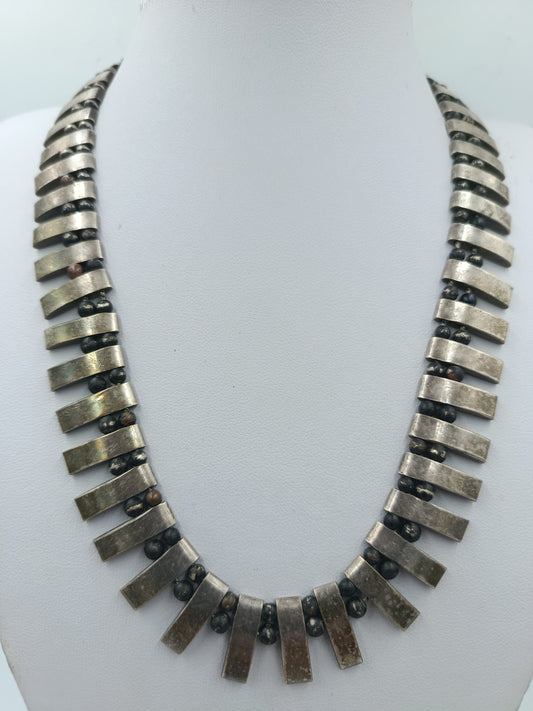 Vintage Statement Kette Metall Perlenoptik – Ethno Design massiv