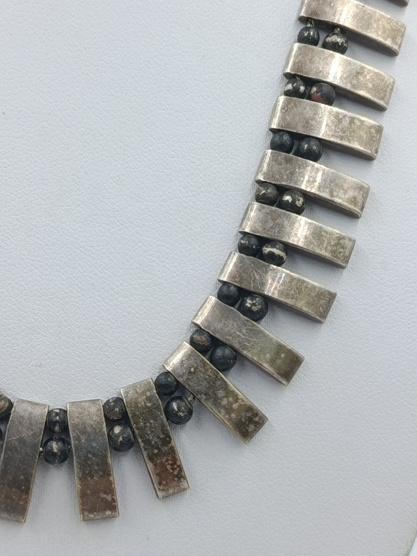Vintage Statement Kette Metall Perlenoptik – Ethno Design massiv