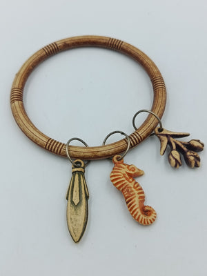 Vintage Armreif mit Anhängern Seepferdchen Blatt – Boho Sommer Schmuck