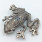 Vintage Frosch Brosche – Silberfarben mit blauen Strasssteinen