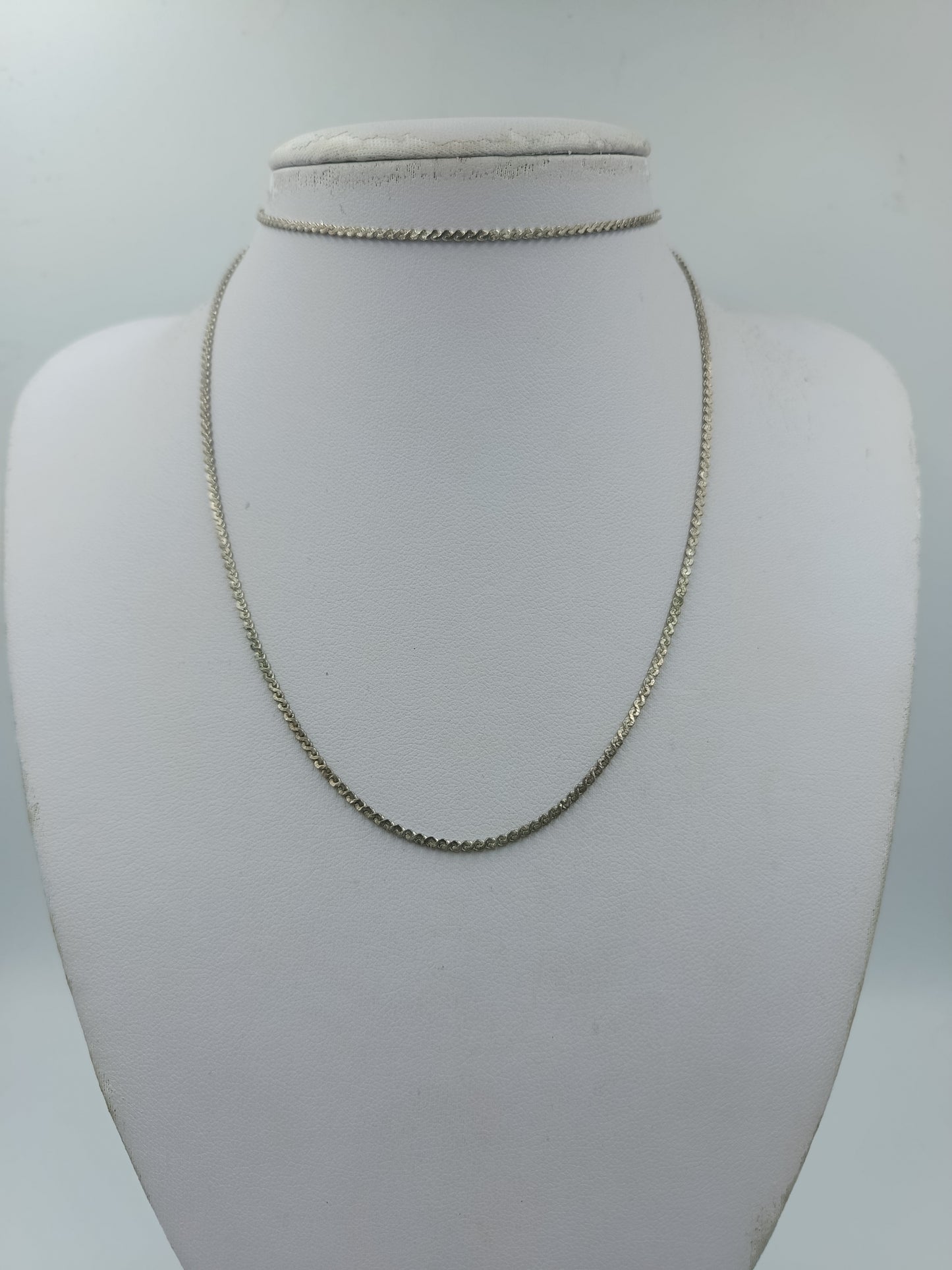 Feine Vintage Kette silberfarben – zartes Gliederdesign 62 cm