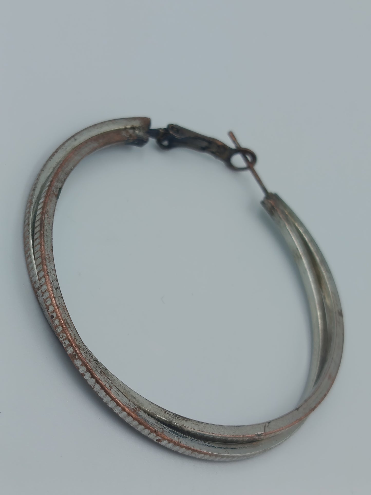 Creole Ohrring einzeln – Metall zweifarbig Silber Kupfer Look – 5 cm