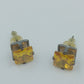 Vintage Ohrstecker mit gelbem Stein – quadratisch – silberfarben