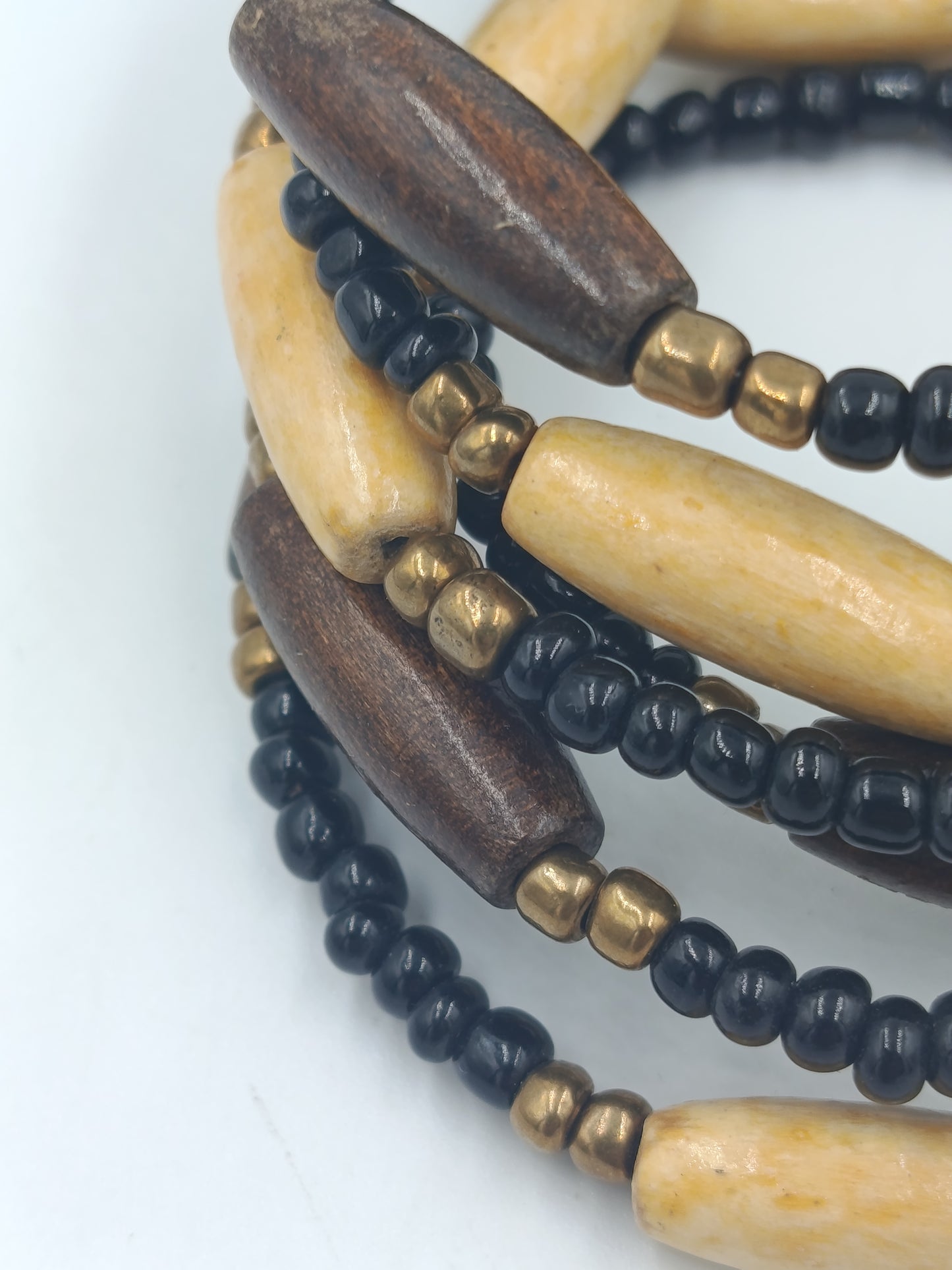 Boho Wickelarmband Holz Perlen – mehrreihig elastisch – Ethno Stil