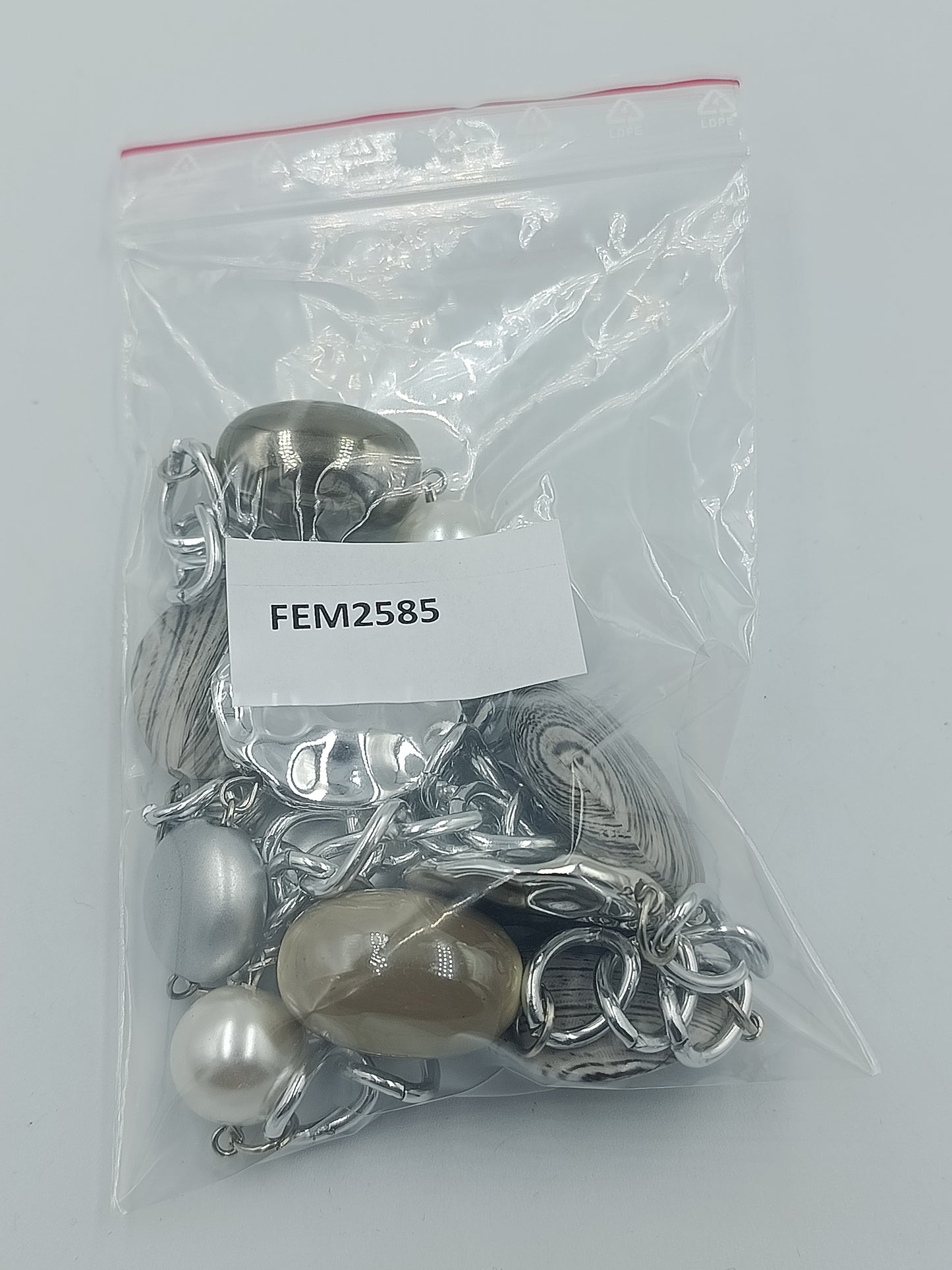 Statement Kette Silberfarben mit Perlen  Scheiben – 78 cm