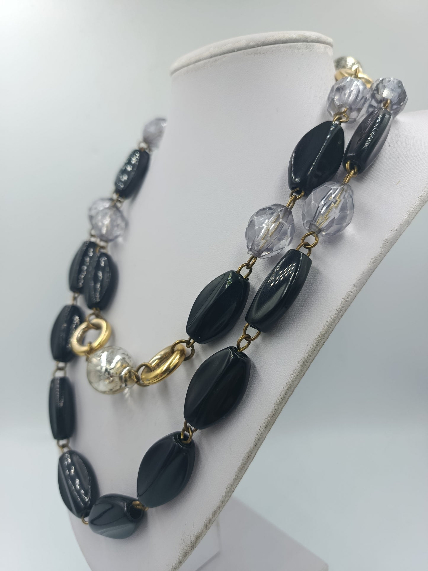 Auffällige Designer-Kette mit Glas Perlenelementen – 100 cm