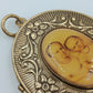Antiker Medaillon Anhänger – Foto-Medaillon mit floralem Dekor, ca. 5 cm