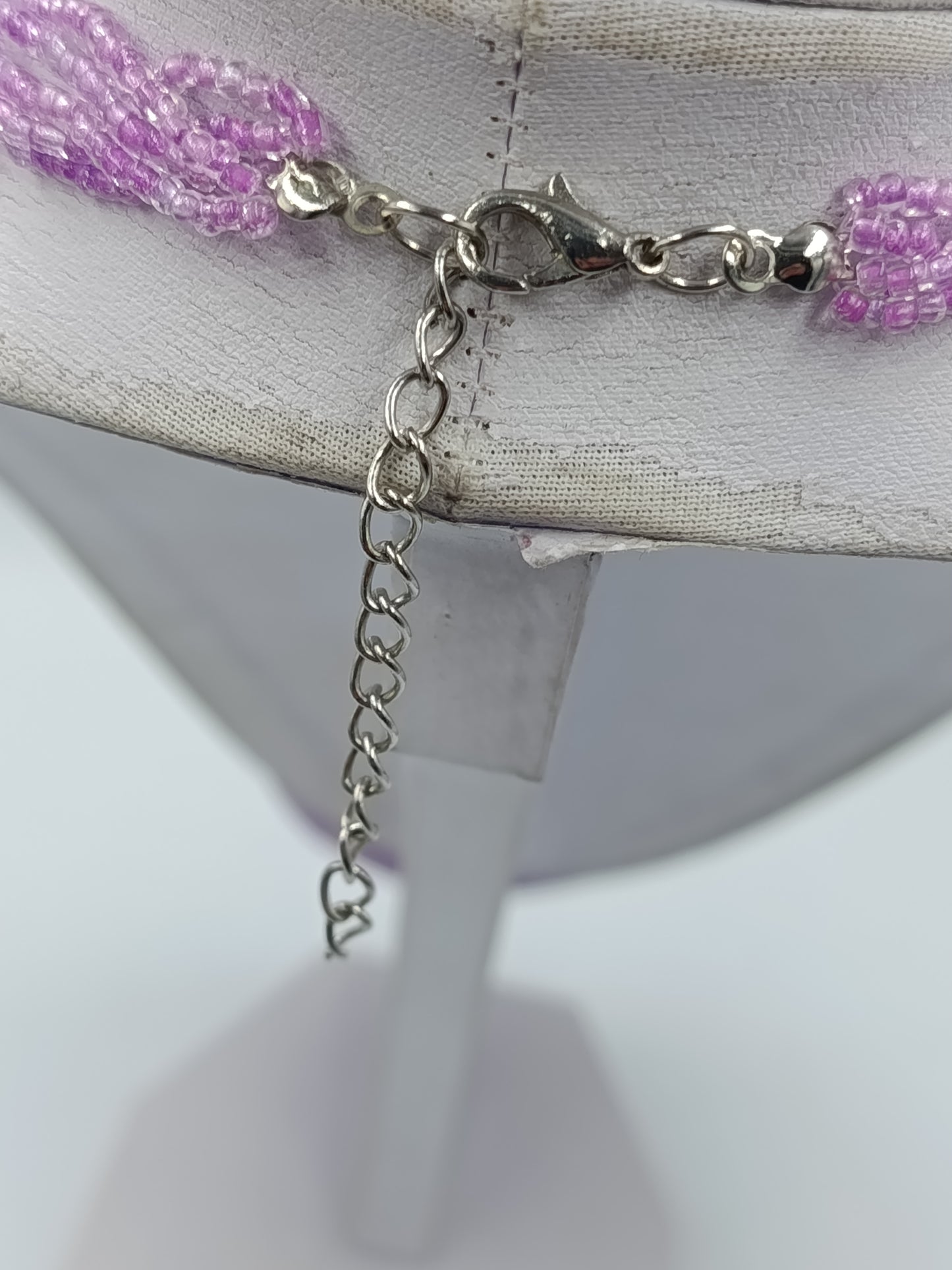 Statement Kette lila mit großem Anhänger – Perlenkette 53 cm