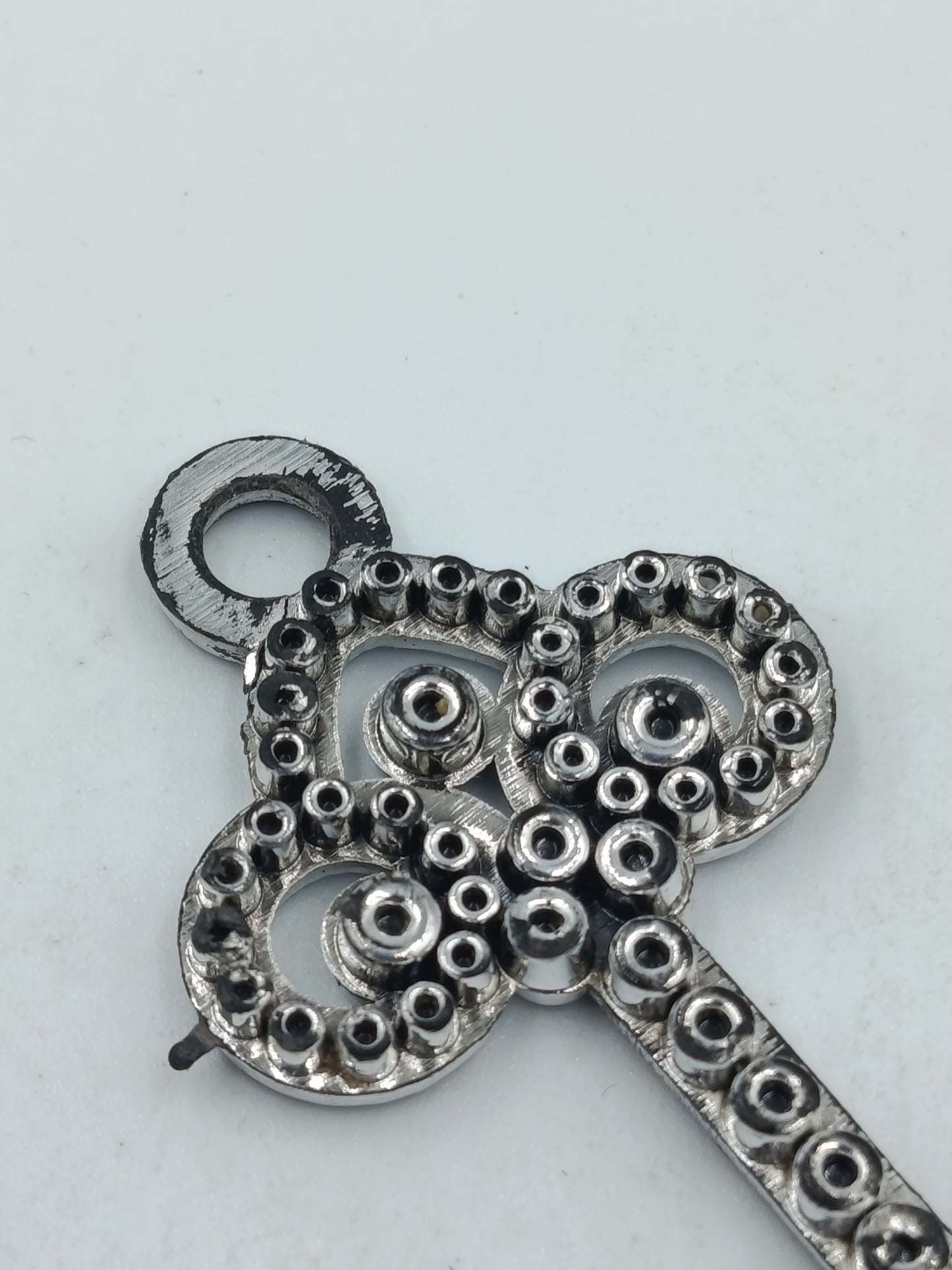 Vintage Schlüssel Anhänger / Schmuckanhänger in Silberoptik mit Strass