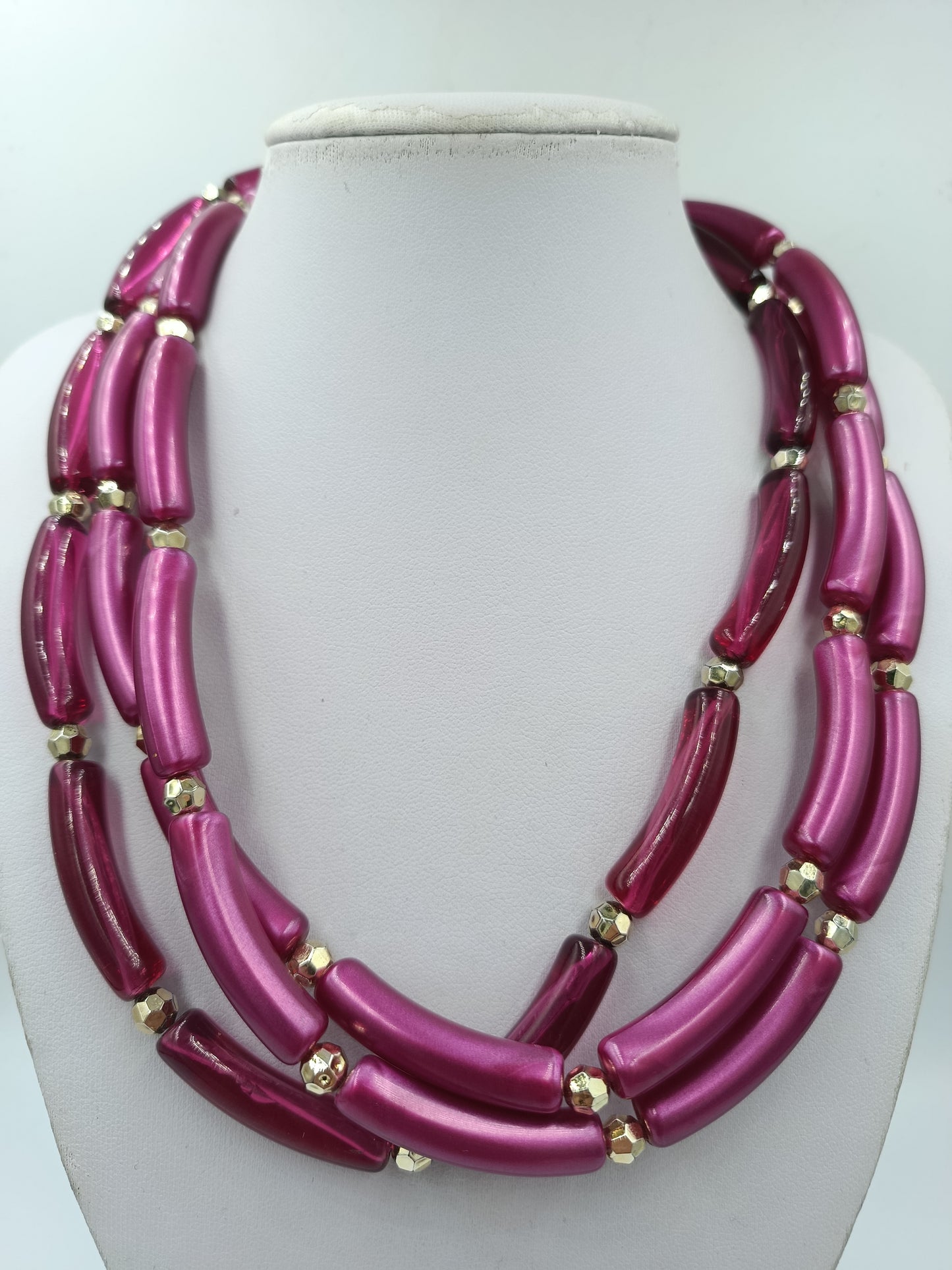 Auffällige Mehrreihige Statement Kette Pink – 53 cm