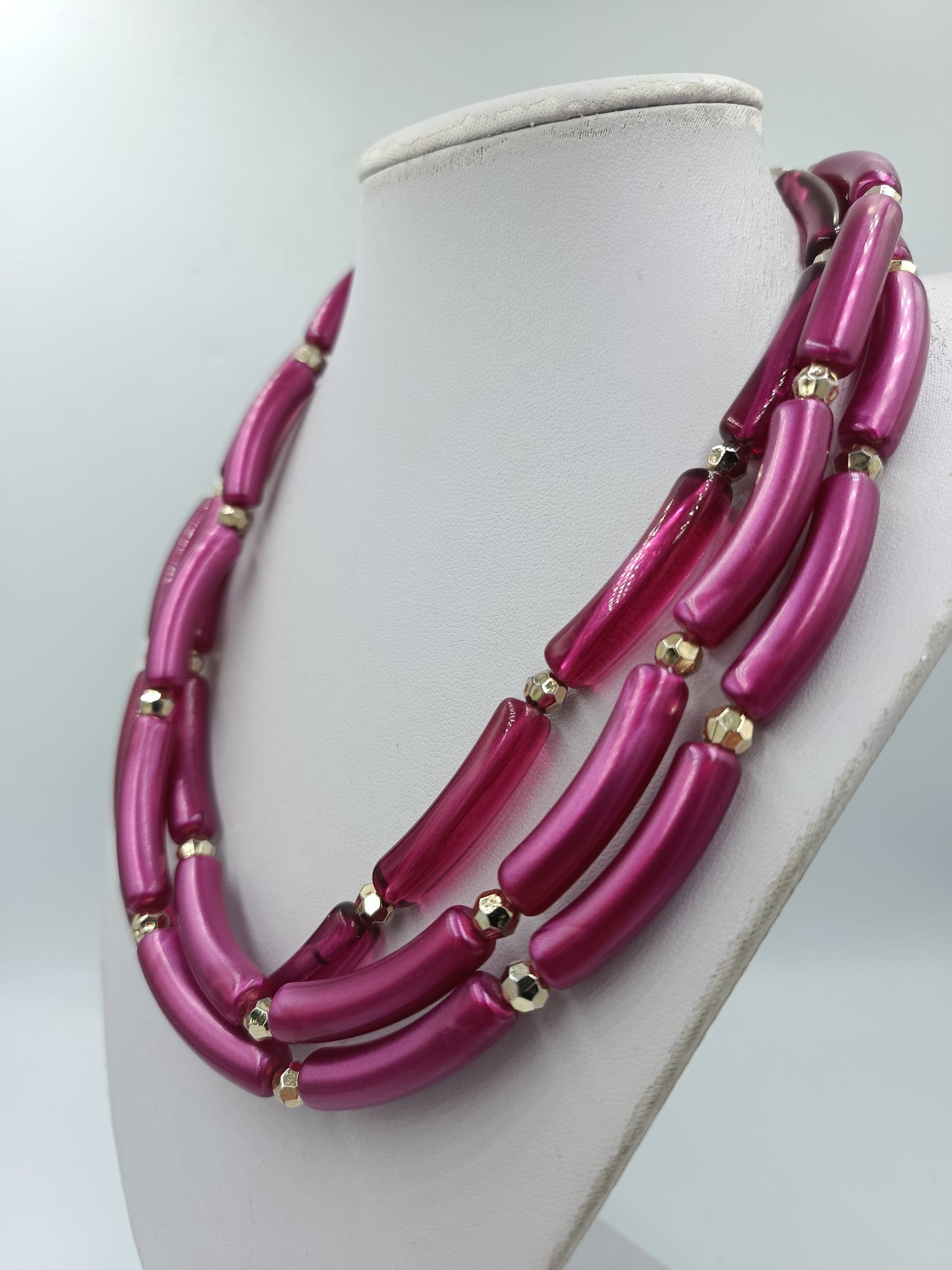 Auffällige Mehrreihige Statement Kette Pink – 53 cm