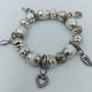 Charm Armband Silberfarben mit Anhängern – Herz, Schlüssel Sonne