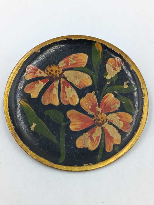 Vintage Brosche / Anstecknadel mit Blumenmotiv – handbemalt
