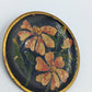 Vintage Brosche / Anstecknadel mit Blumenmotiv – handbemalt
