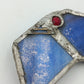 Vintage Designer Brosche – abstrakt, blaues Glas  roter Stein