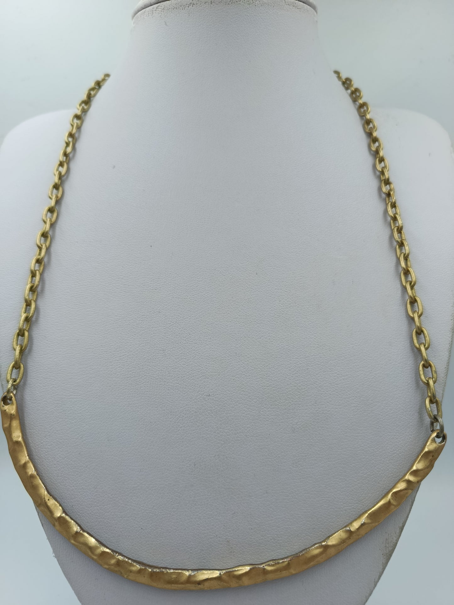 Vintage Halskette Statement – goldfarben mit strukturierter Front