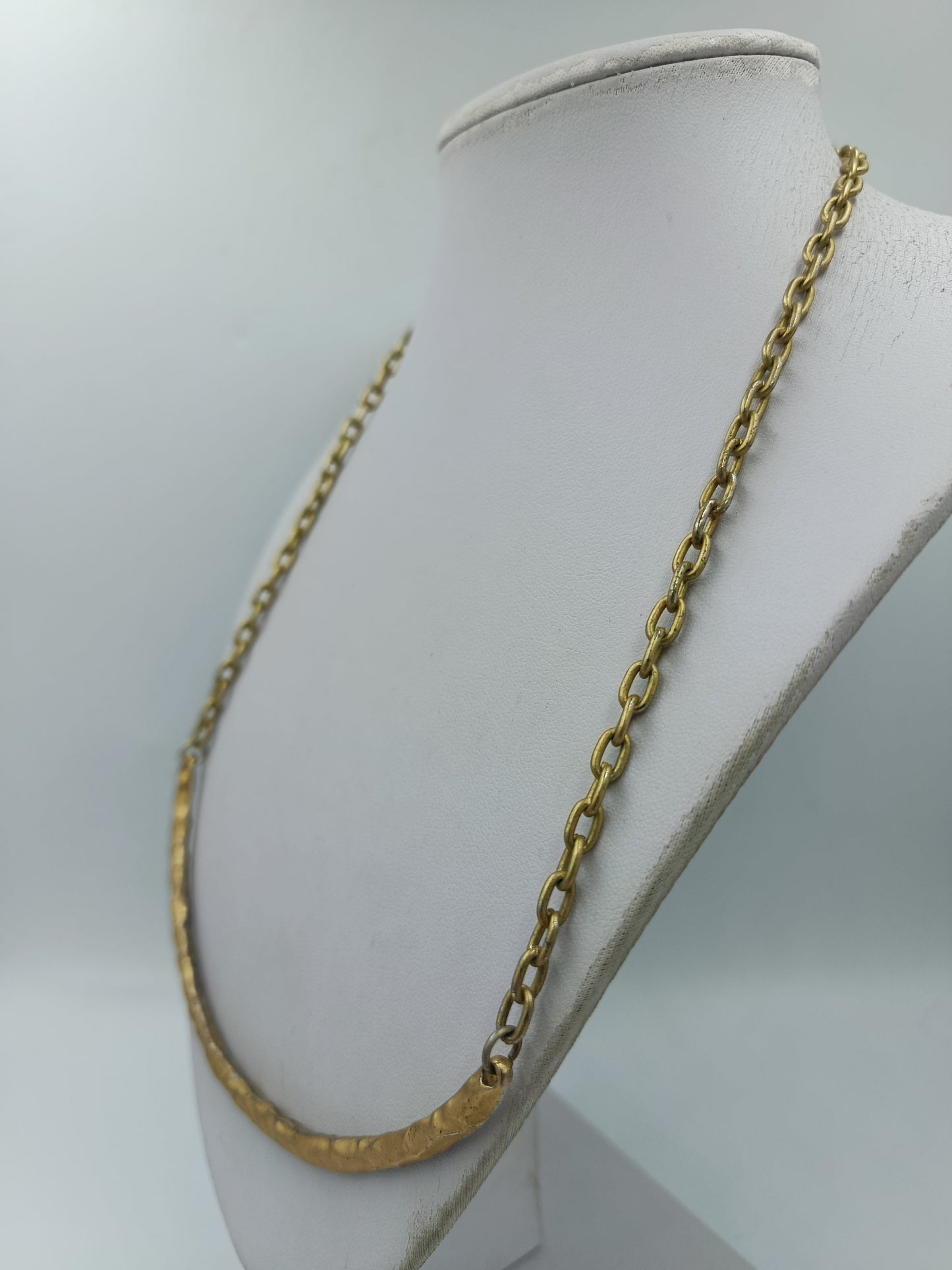 Vintage Halskette Statement – goldfarben mit strukturierter Front