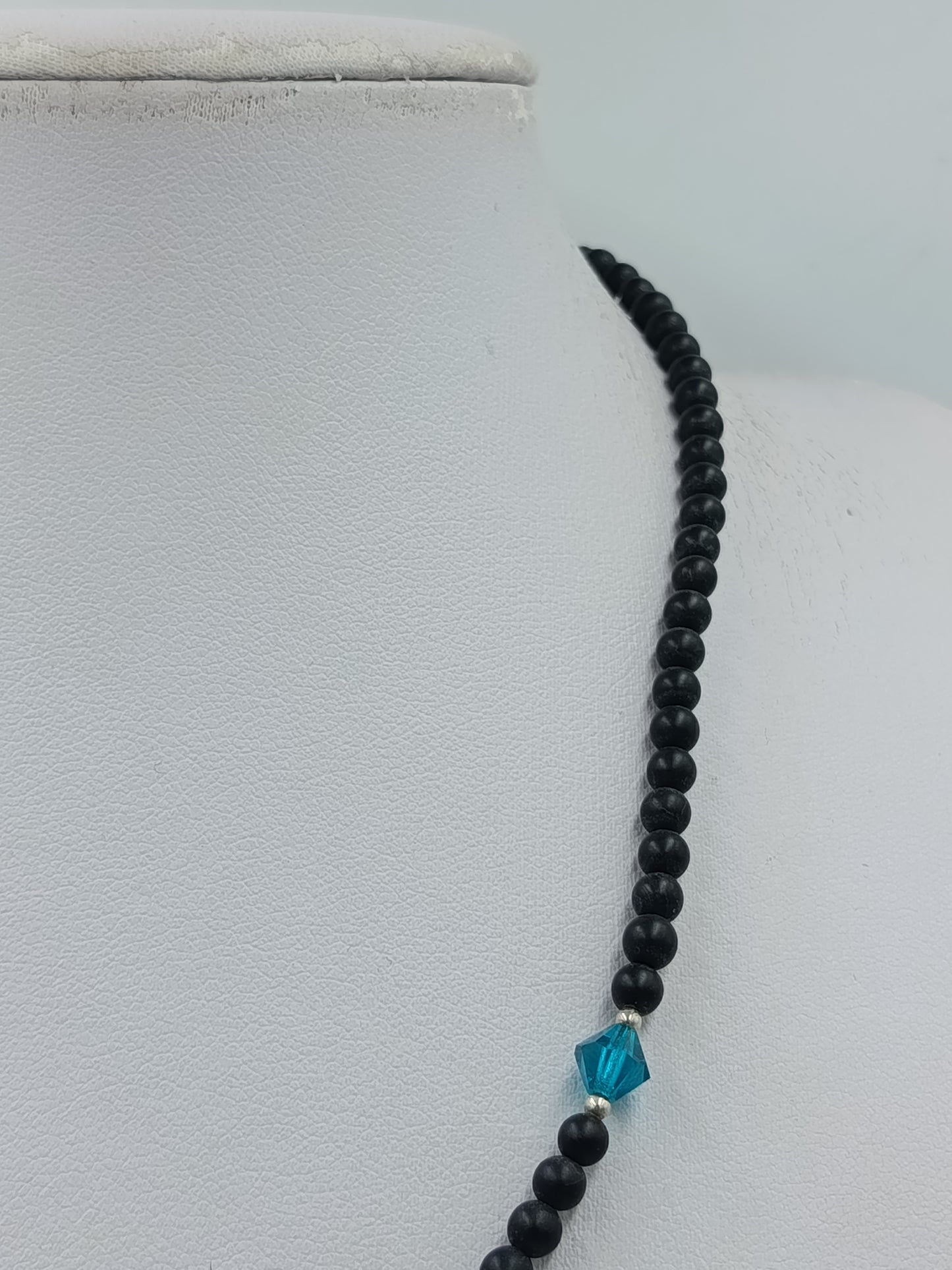 Vintage Perlenkette mit 925 Silber Verschluss Blau Schwarz