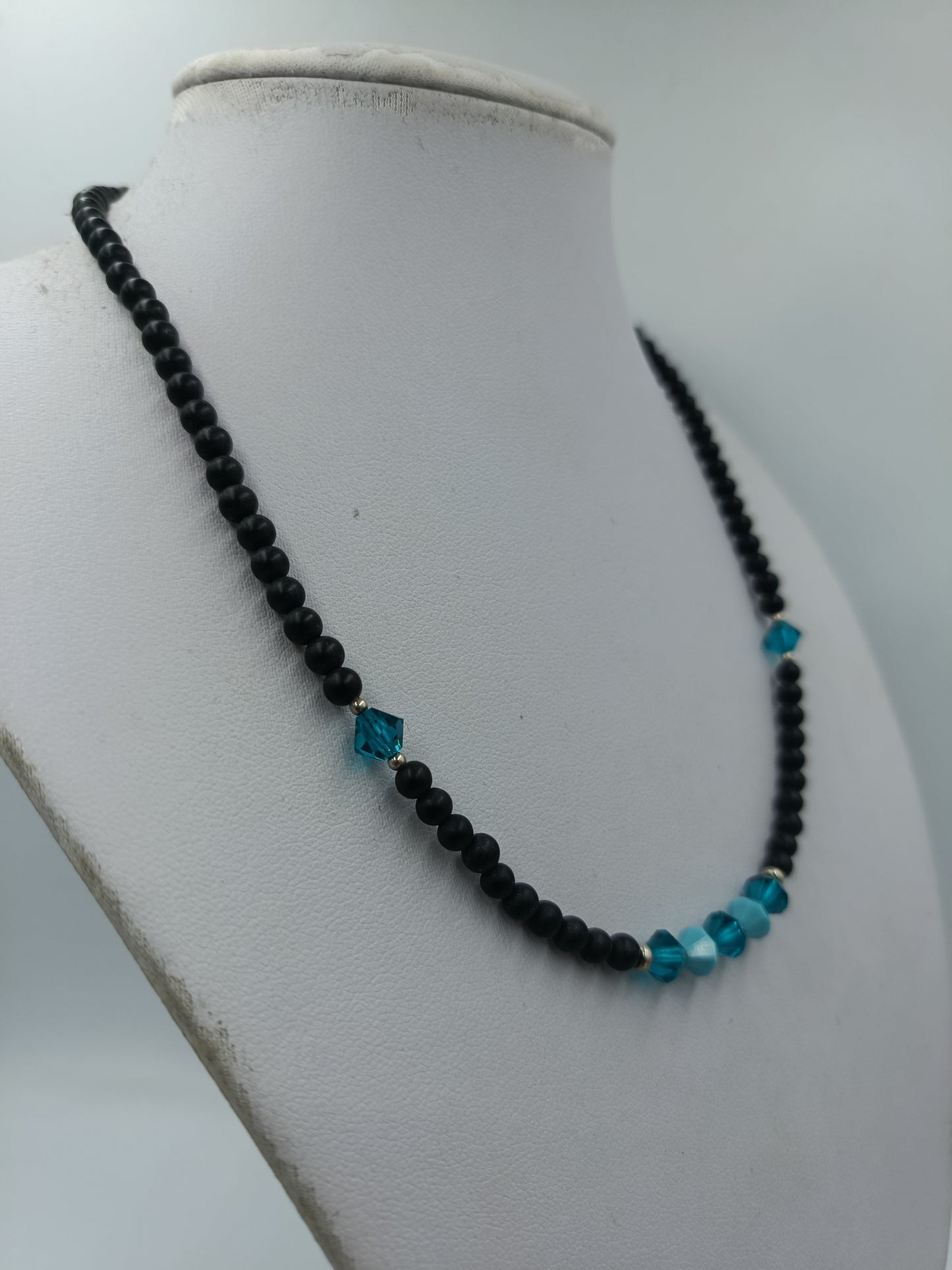 Vintage Perlenkette mit 925 Silber Verschluss Blau Schwarz