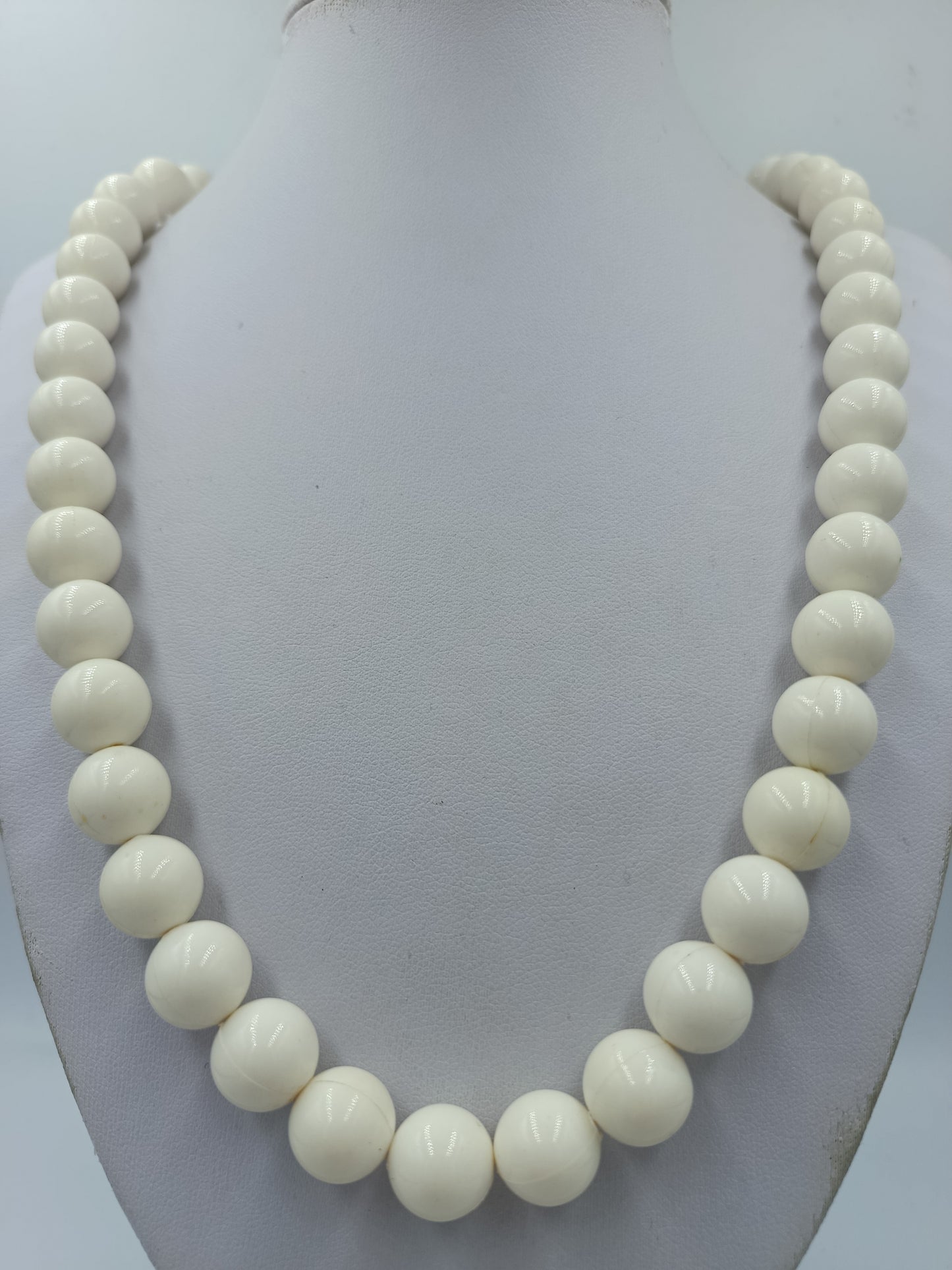 Vintage Kugelkette Cremeweiß Große Perlen Retro Schmuck