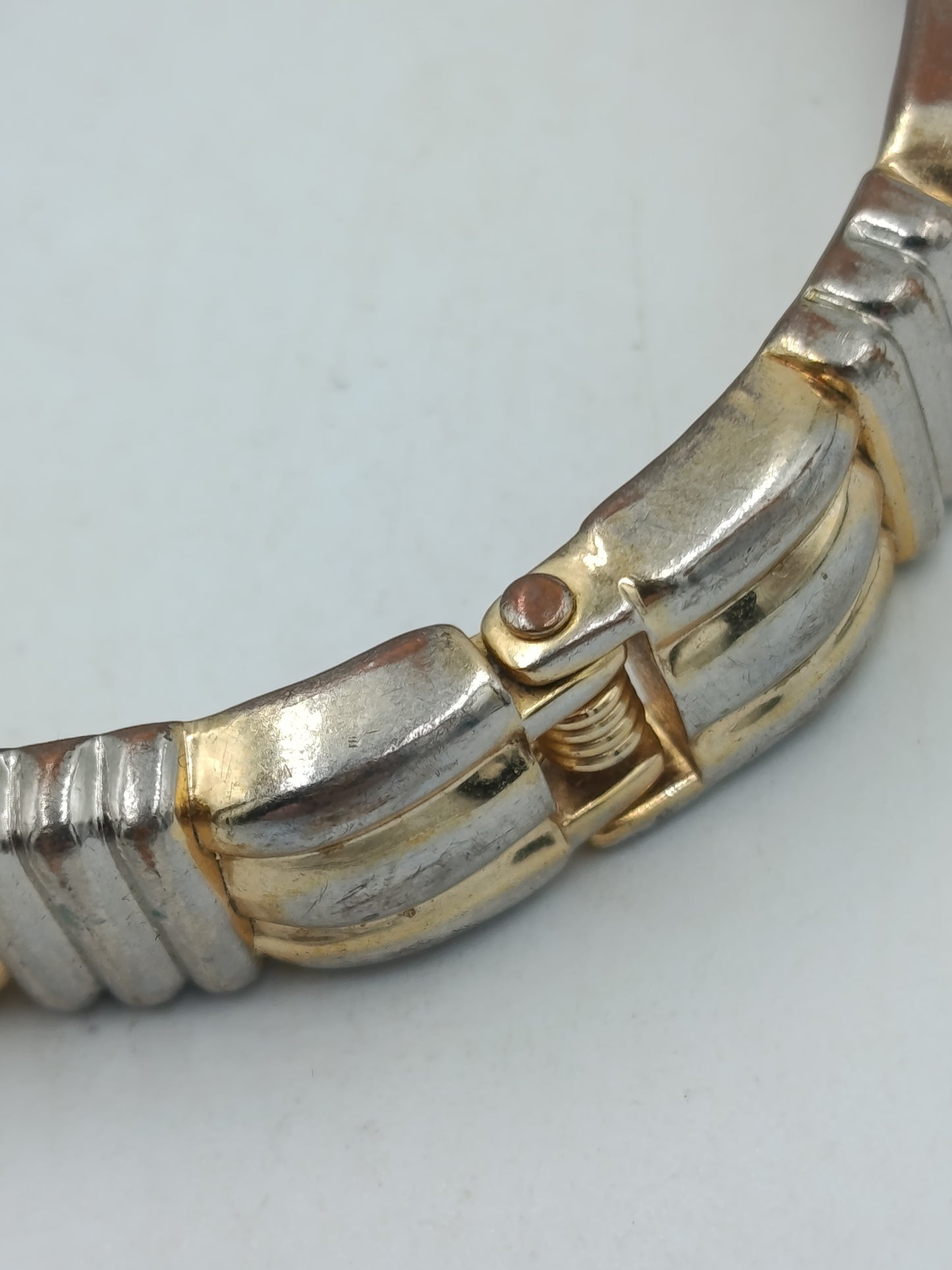 Vintage Armreif Gold Silber Optik Elegant Retro Schmuck