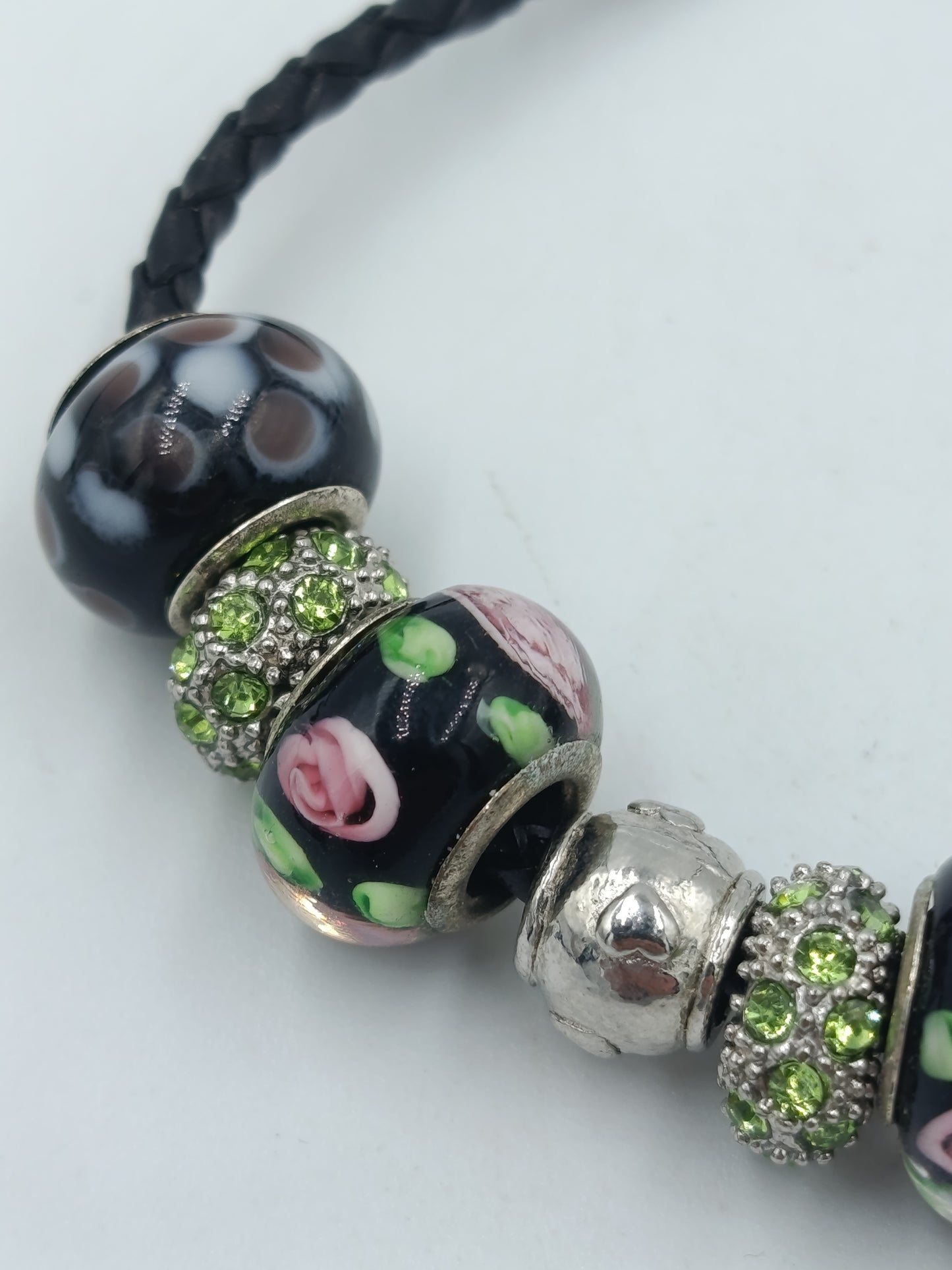 Vintage Charm Armband Leder Glasperlen Rosen Strass