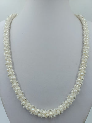 Vintage Perlenkette Weiß Silberfarbig Elegante Halskette