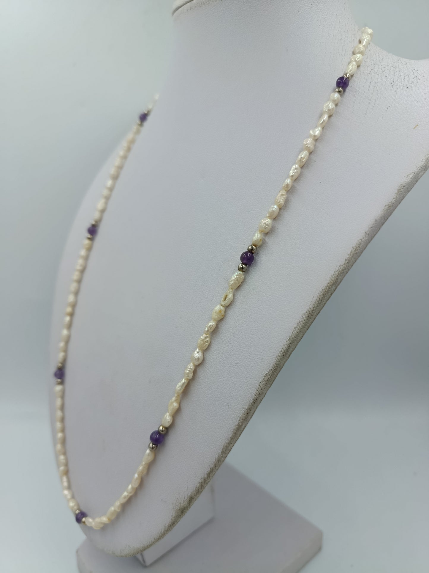 Vintage Perlenkette Weiss Lila Schmucksteine Elegant