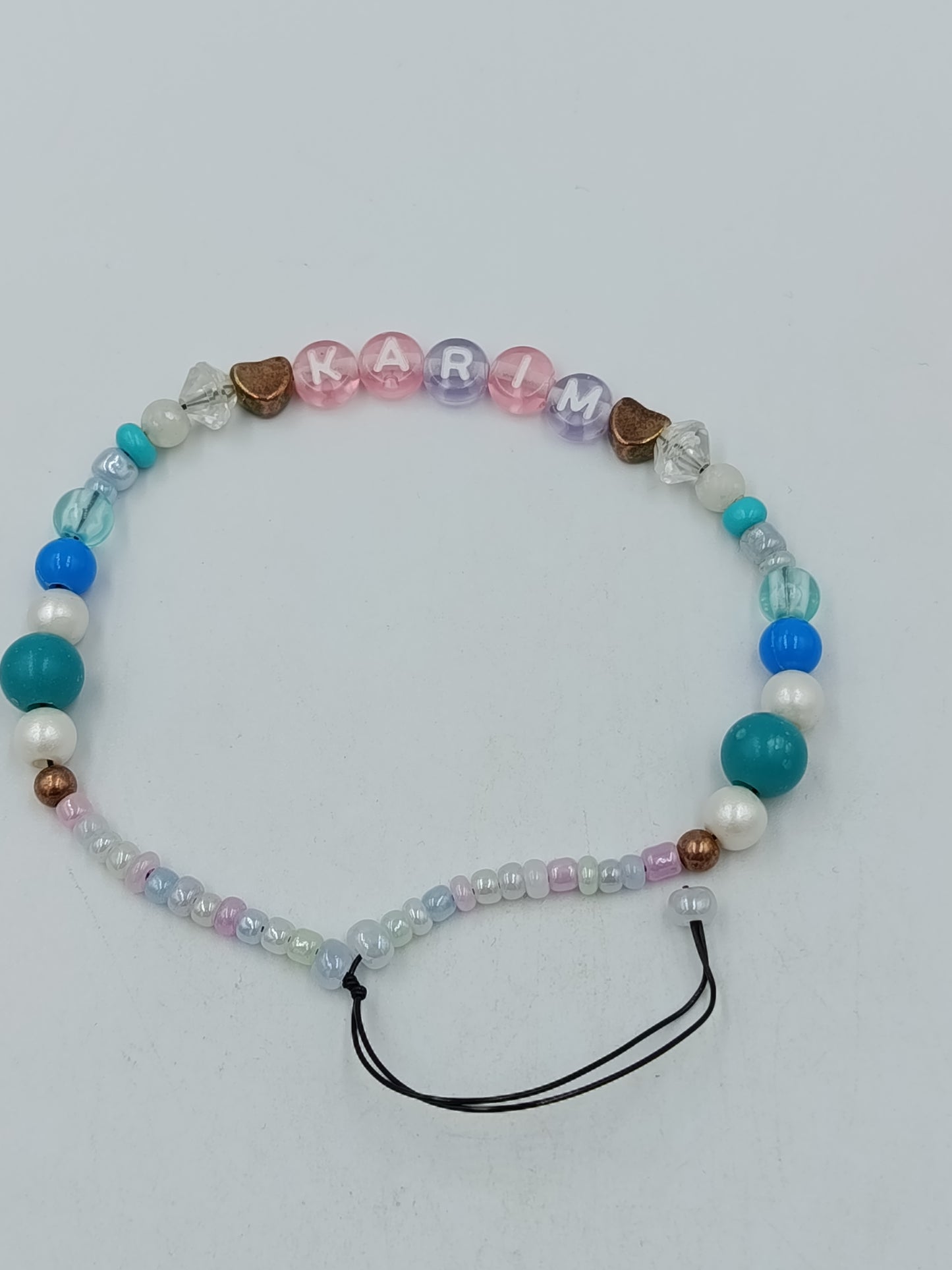 Buntes Namensarmband Karim Elastisch Perlenarmband