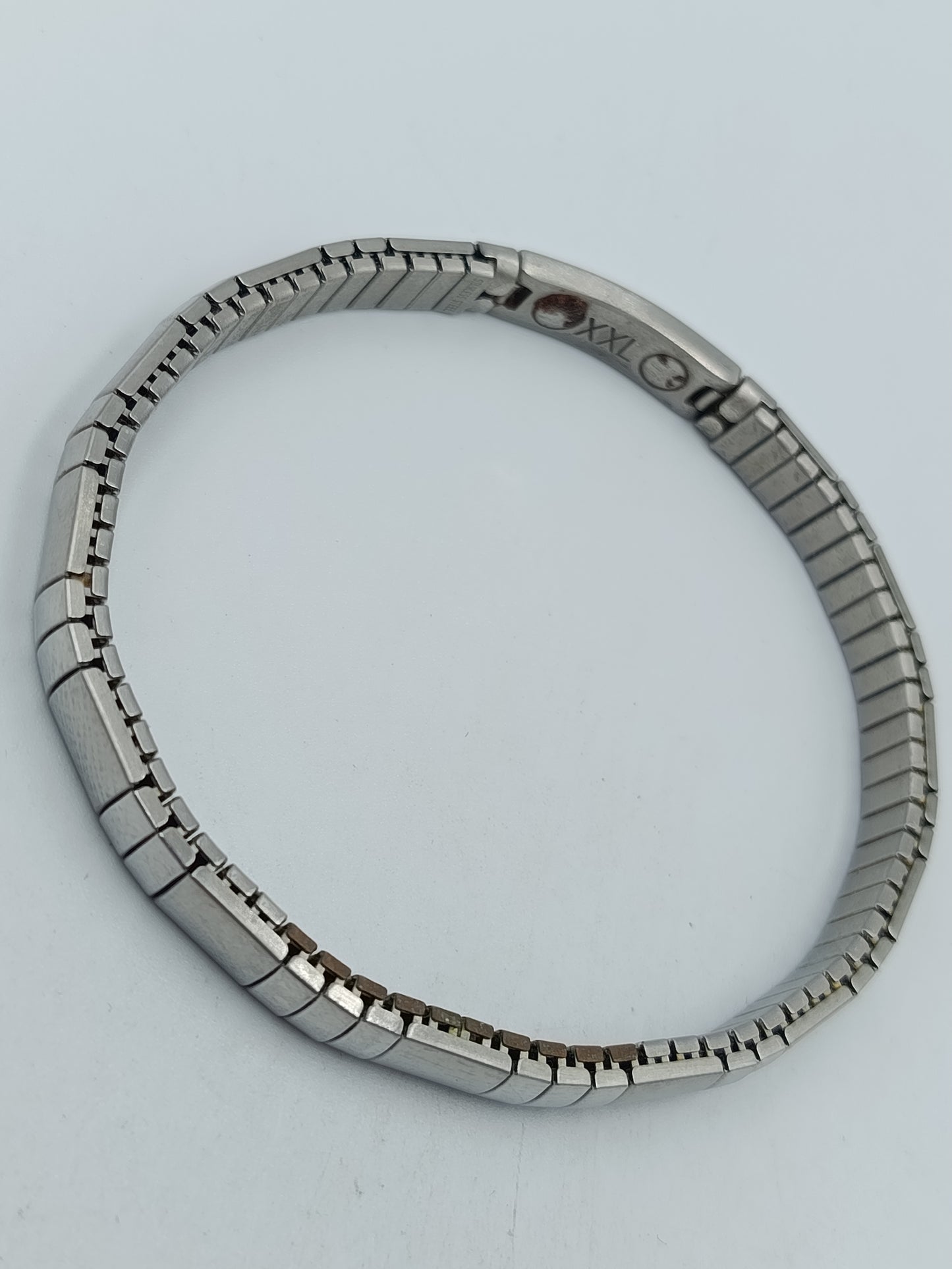 Elastisches Edelstahl Armband XXL Silberfarben Modern