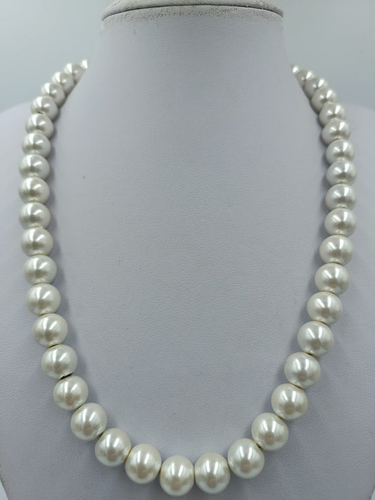 Vintage Perlenkette Weiß Magnetverschluss
