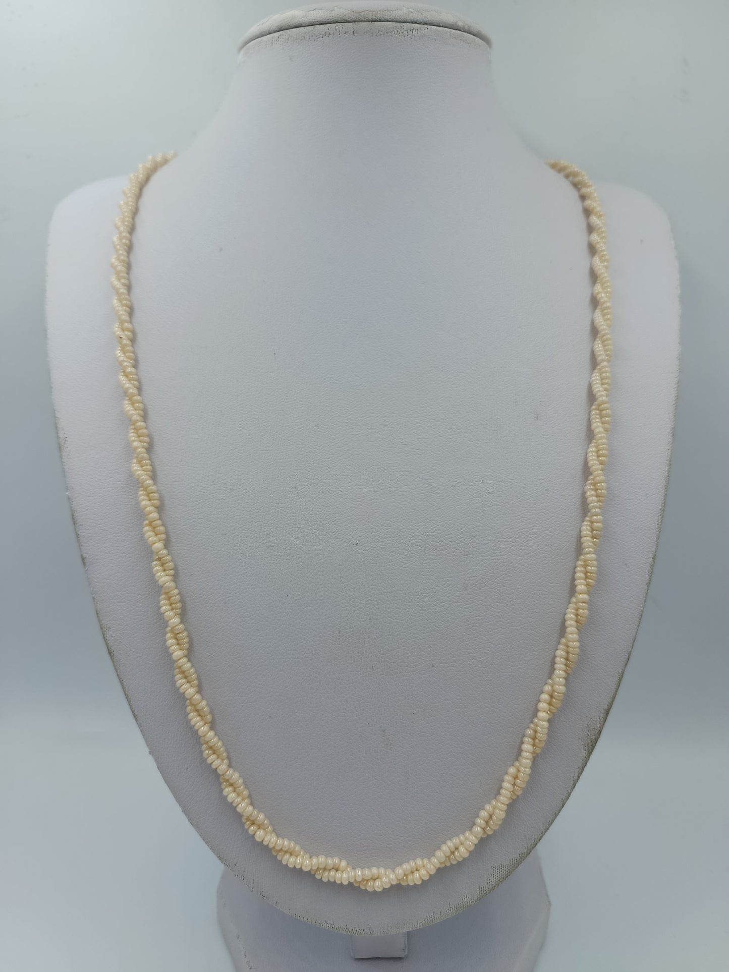Vintage Perlenkette Gedrehte Zierperlen Creme Elegant