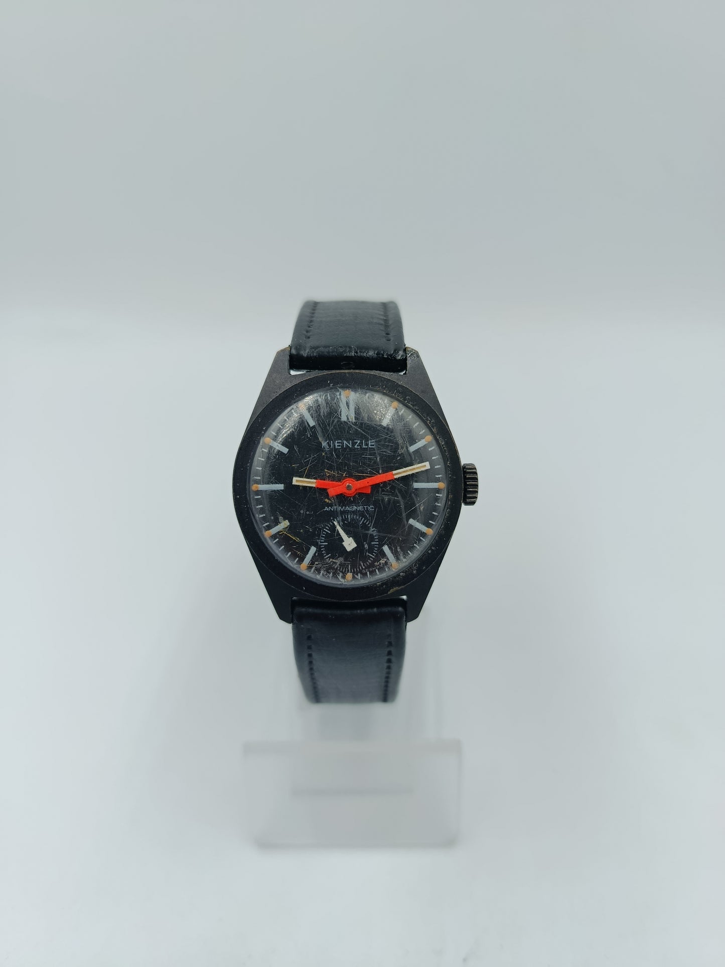 Kienzle Antimagnetic Vintage Herrenarmbanduhr Schwarz