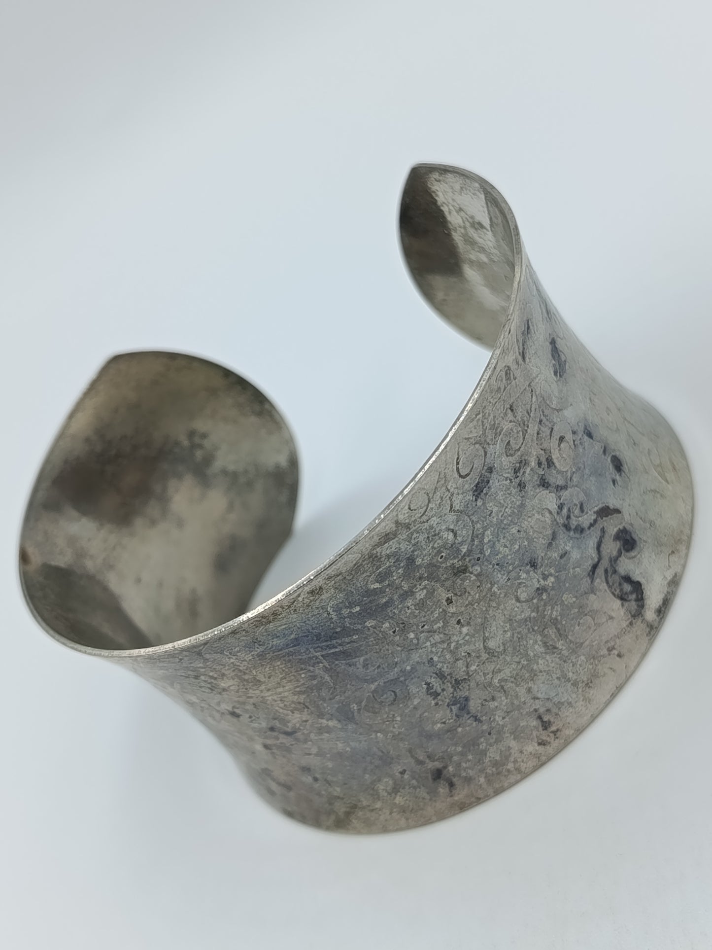 Vintage Armreif Silberfarben Designer Manschettenreif