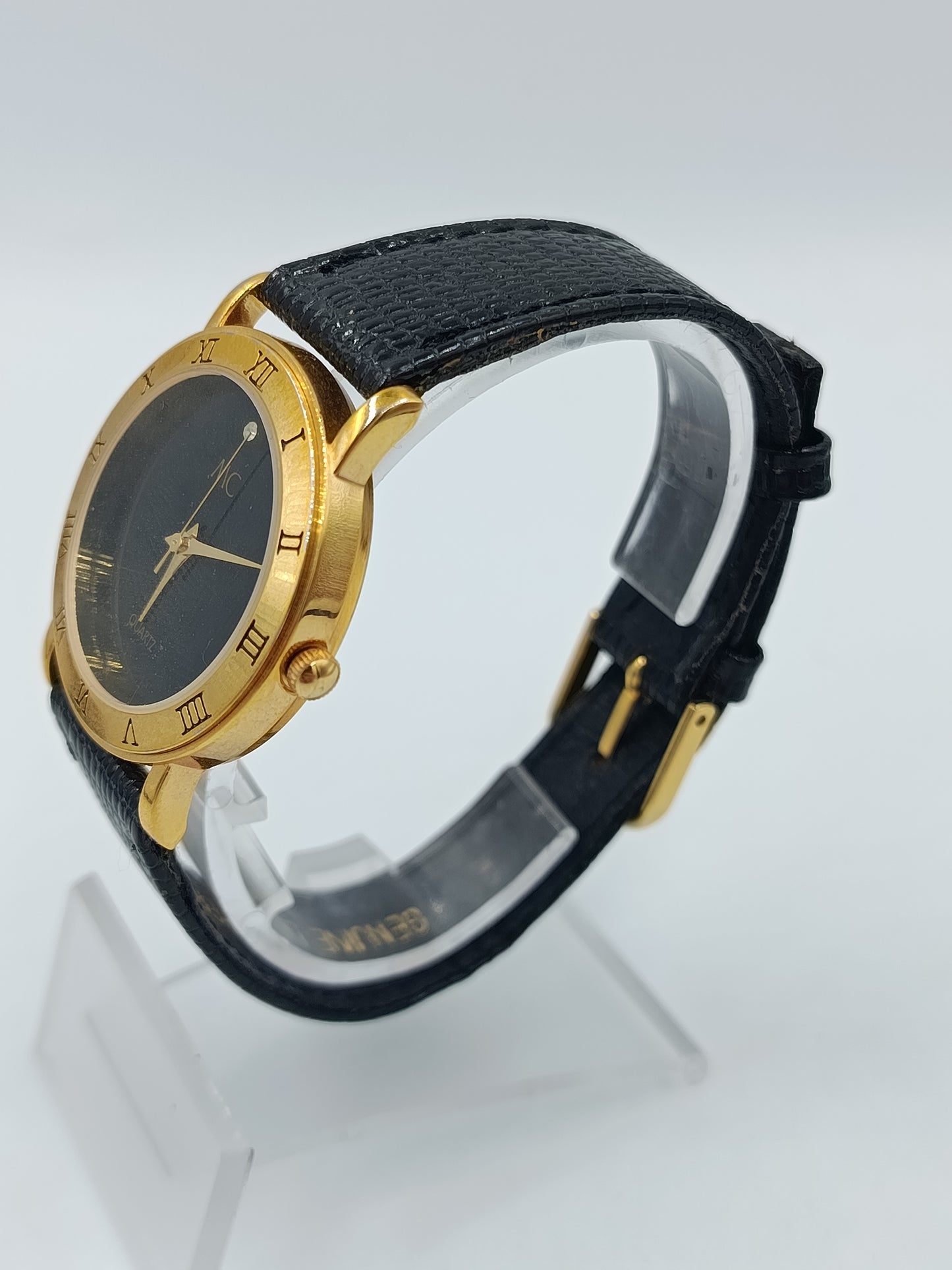 Vintage MC Quartz Armbanduhr Schwarz Gold