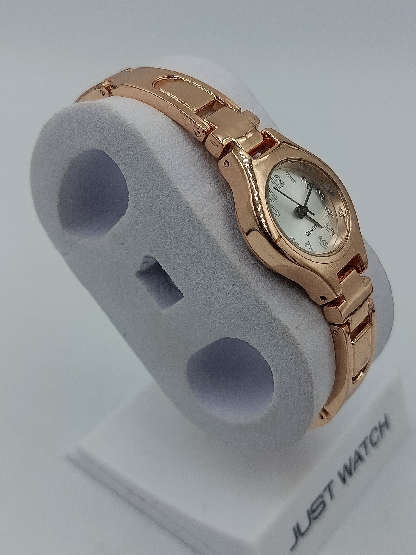 Elegant Quartz Damenuhr Roségold Vintage Look