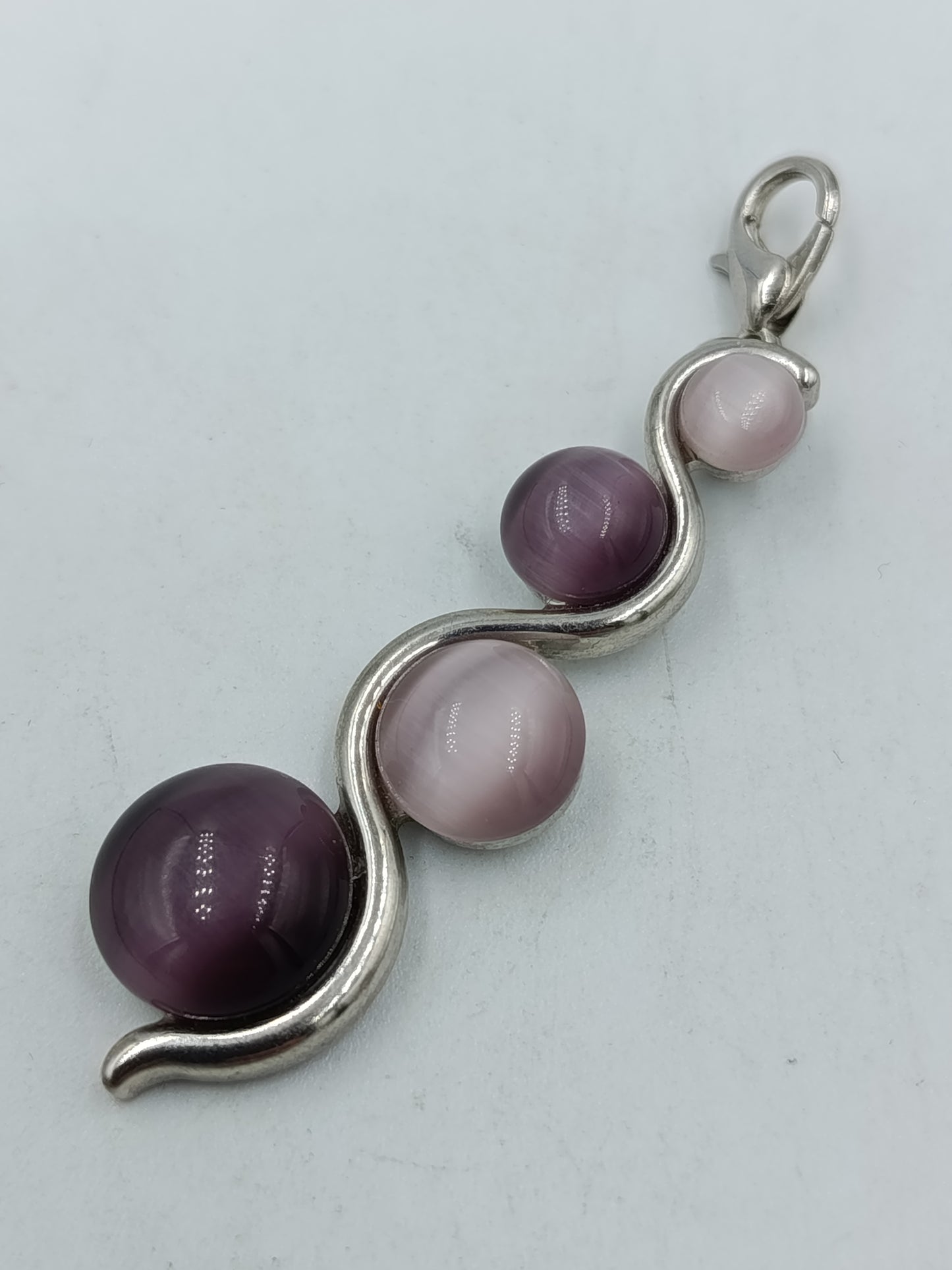 Modern Vintage Charm Anhänger Violett Silber