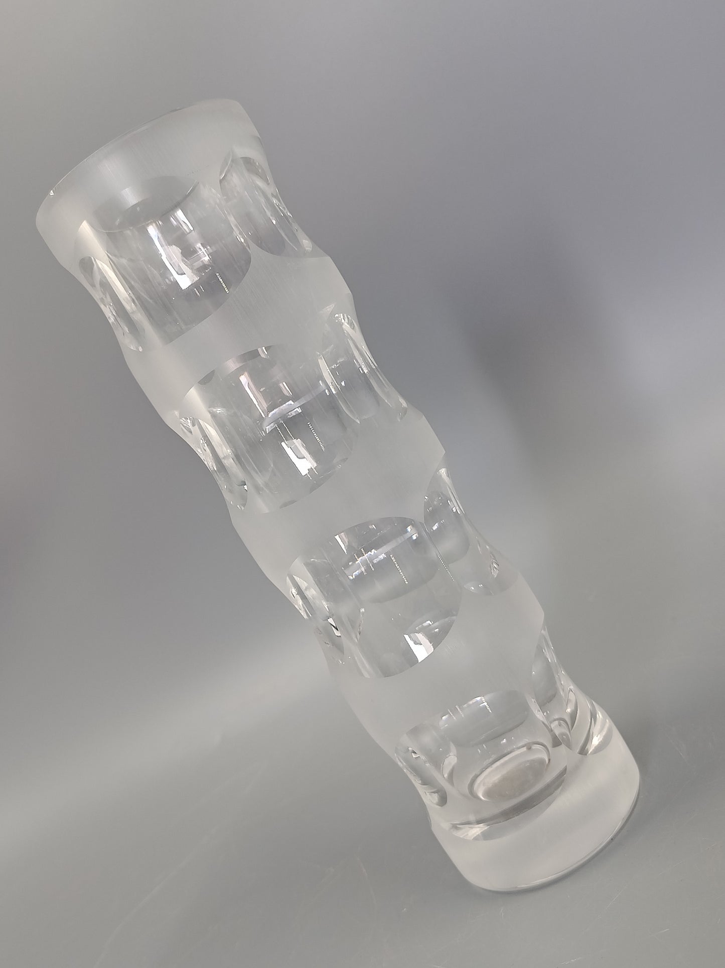 Moderne Kristallglas Vase – Geometrisches Linsendesign
