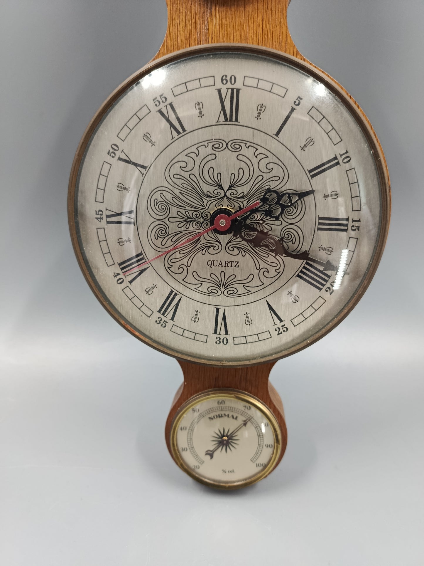 Rustikale Wand Uhr aus Holz – Vintage Barometer