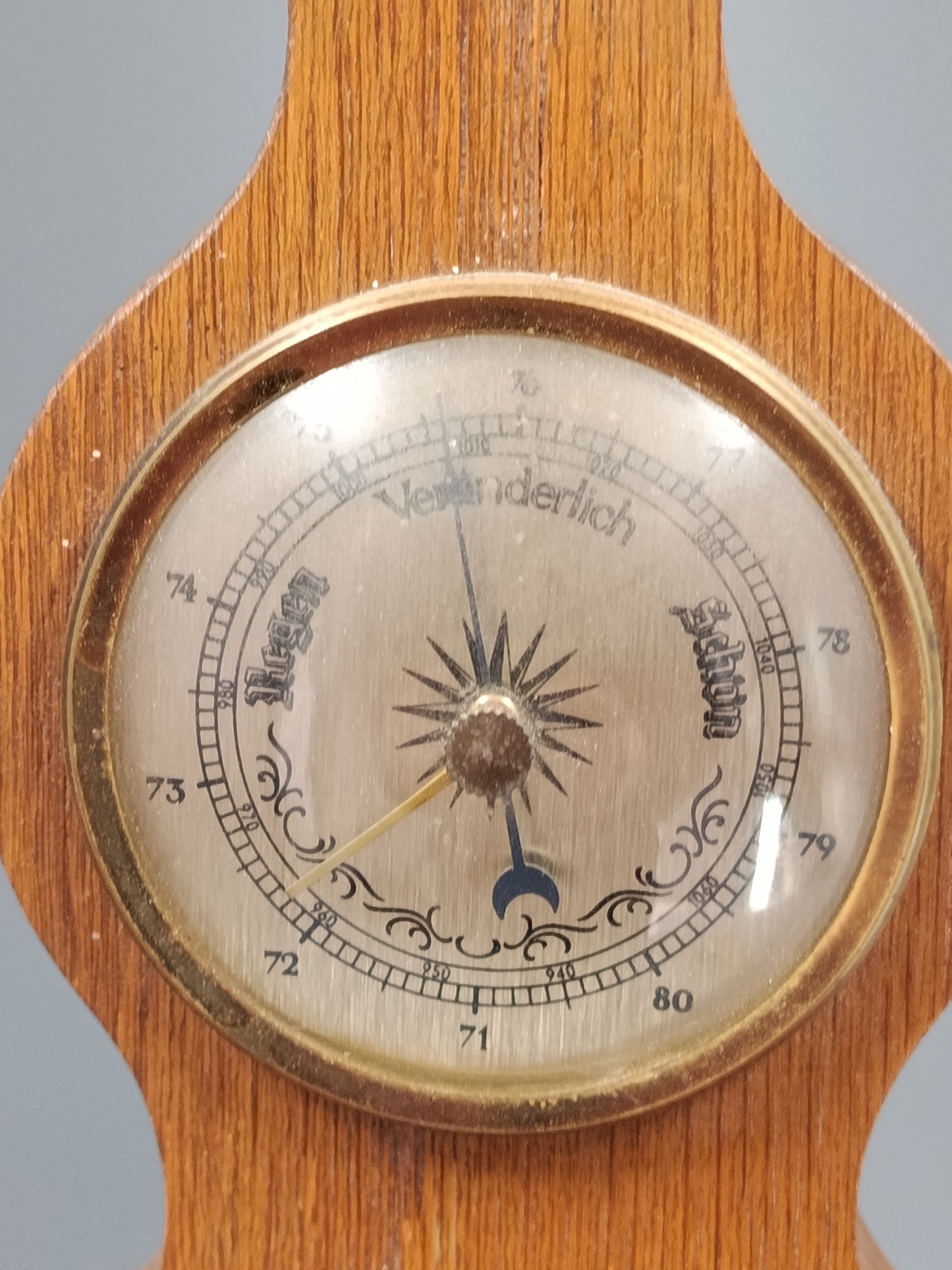 Rustikale Wand Uhr aus Holz – Vintage Barometer