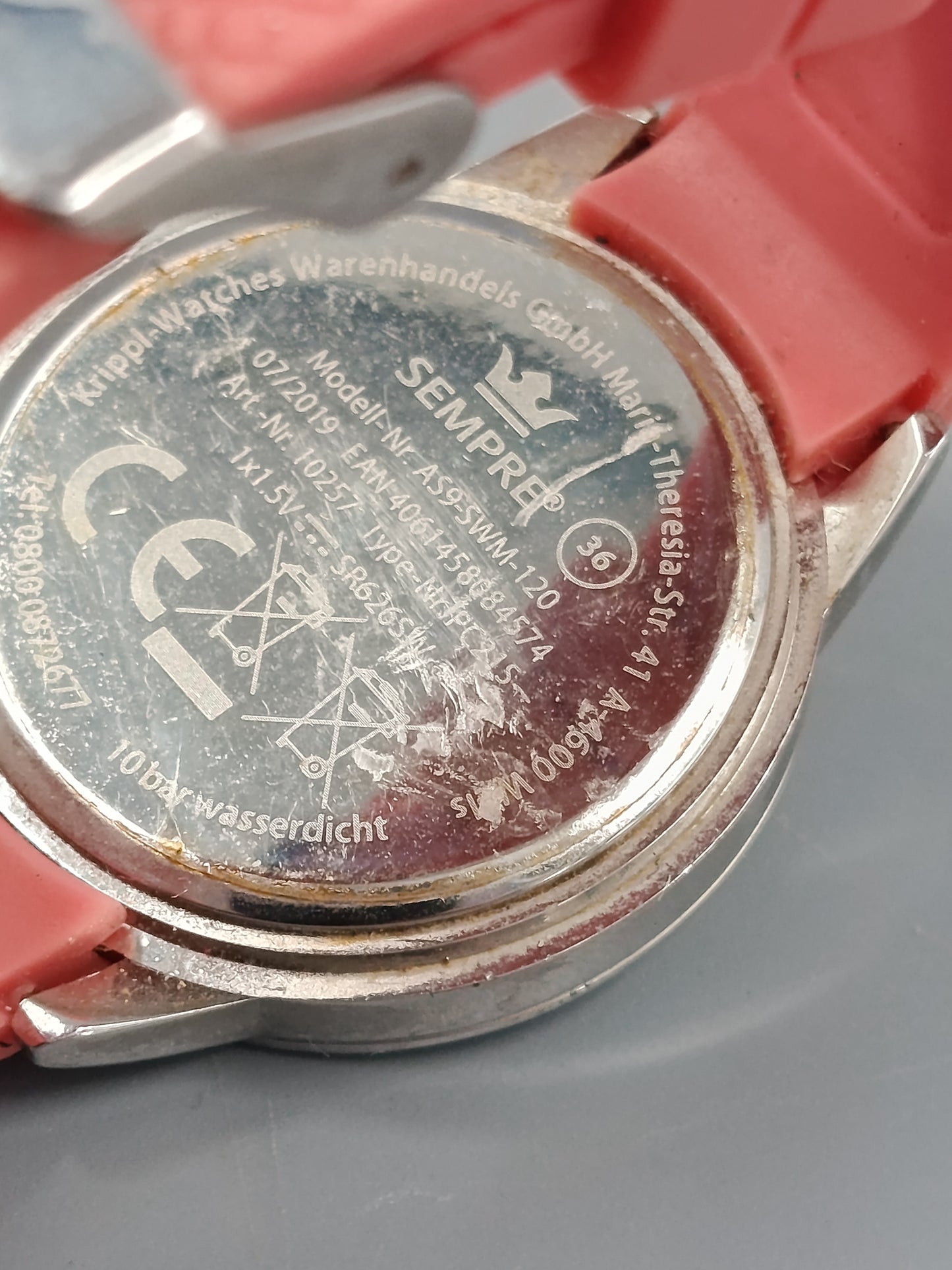 Sportliche Sempre Damen Uhr – Modisches Design in Lachsrosa