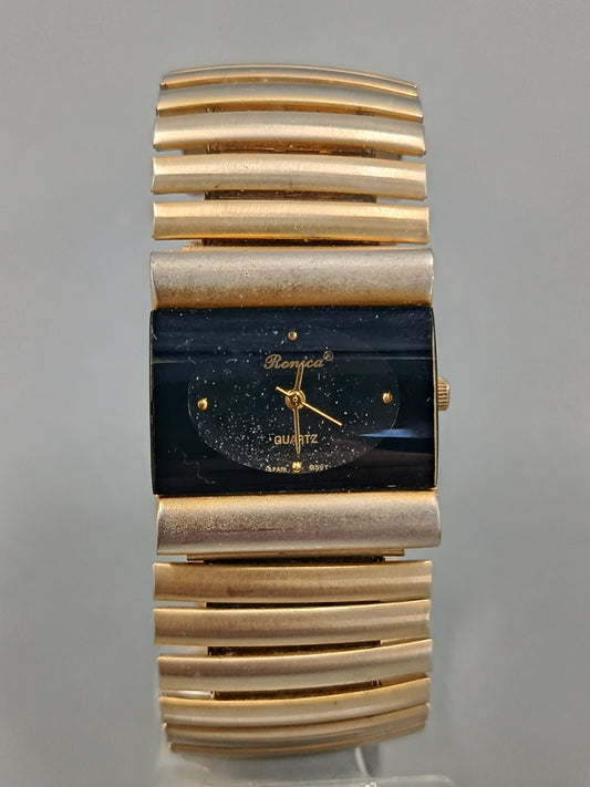 Goldfarbene Ronica Damenuhr Elegantes Design