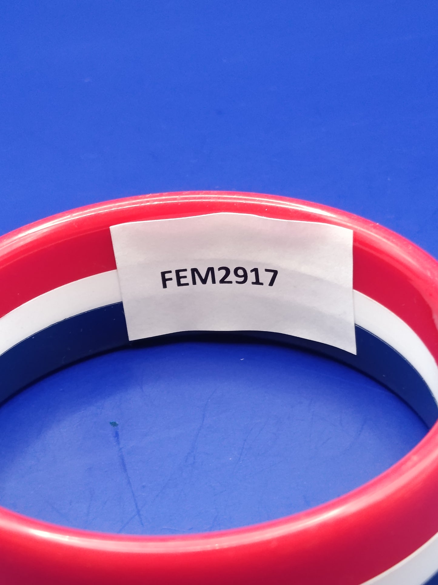 Stilvoller Bangle Armreif im Retro Look  Rot Weiß Blau