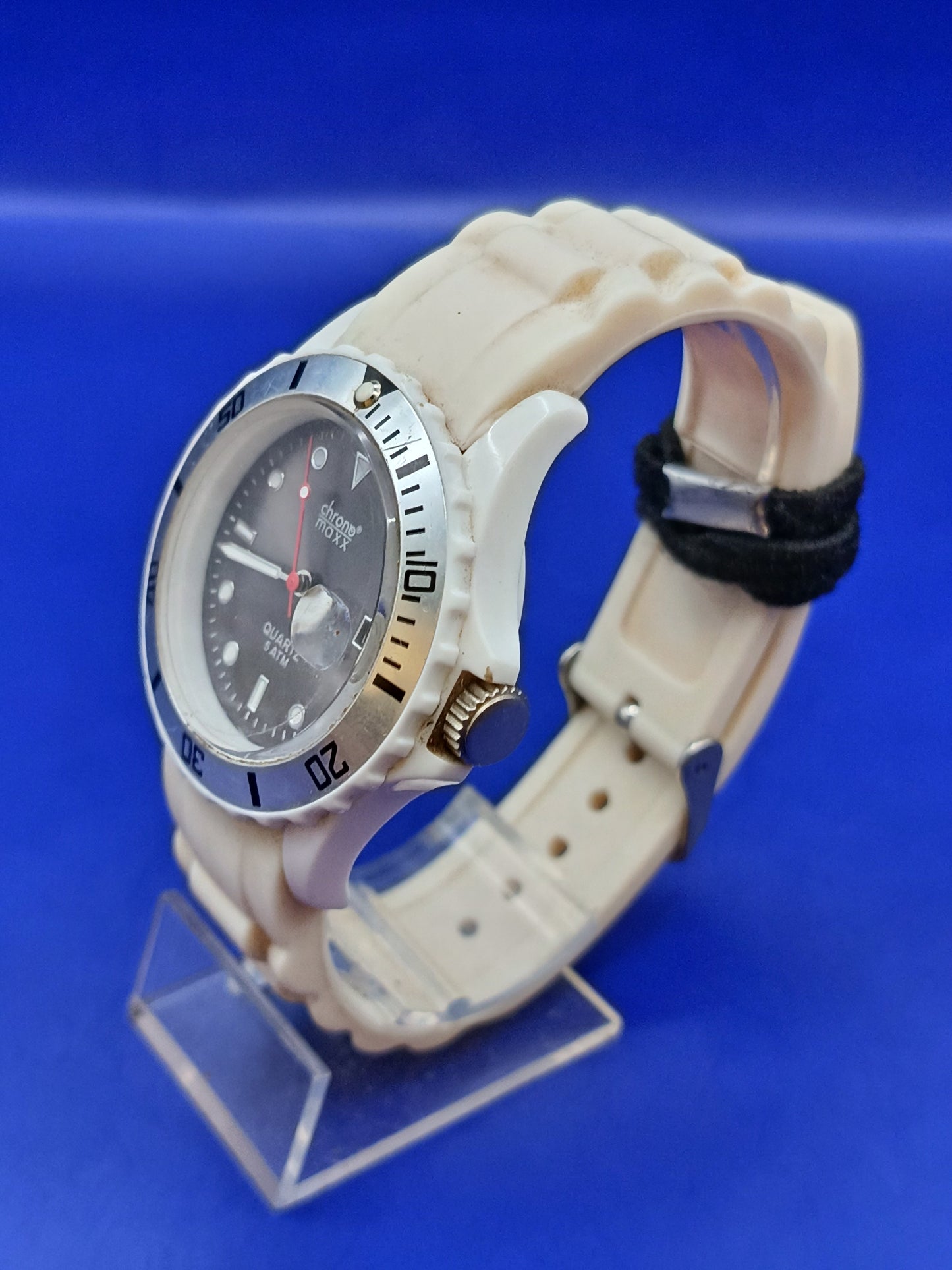Sportliche Chrono Maxx Herren Uhr Weißes Design